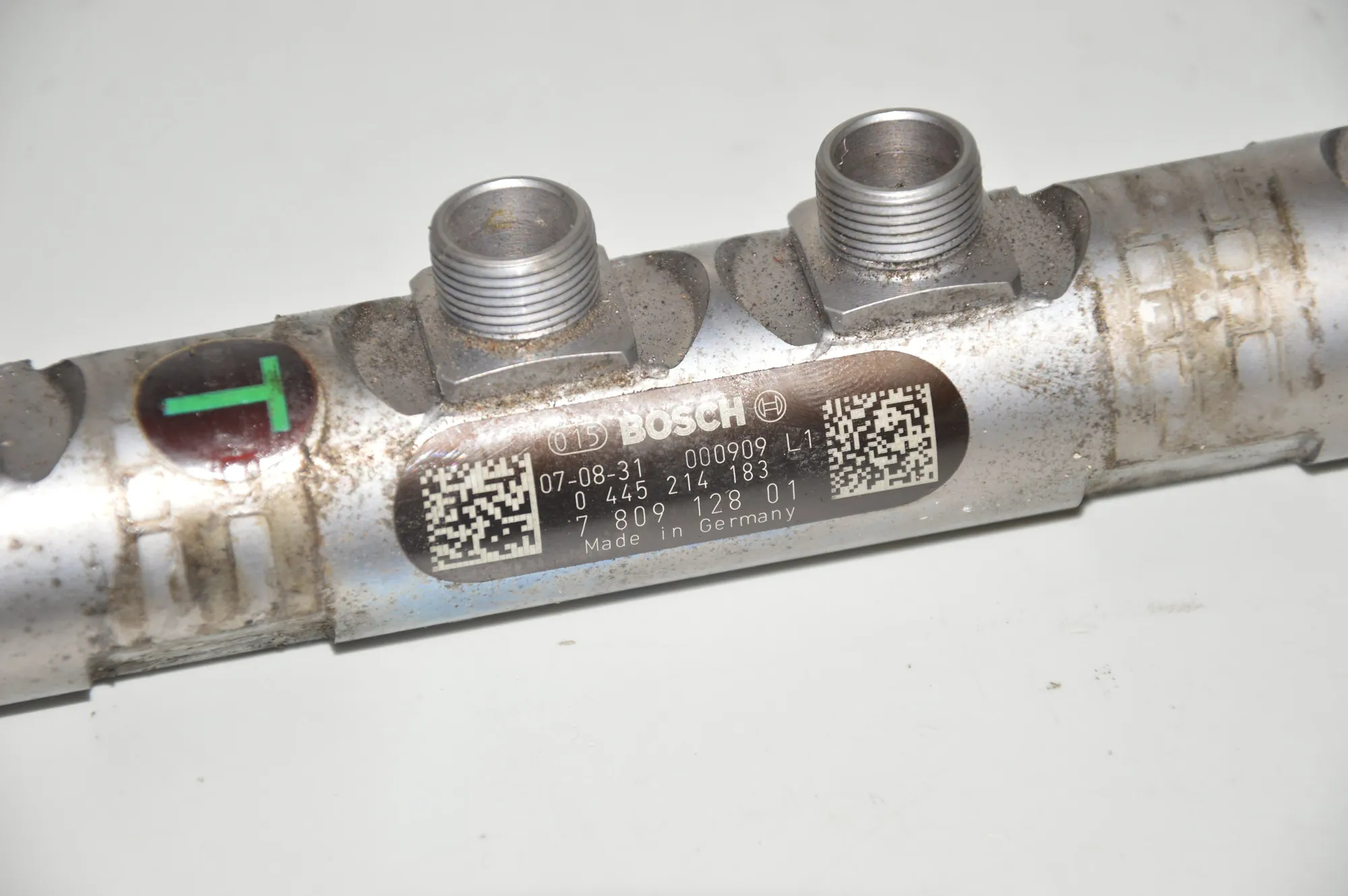 Fuel Rail – OEM 7809128 · BMW 3 Coupe (E92) 320 d 2007 – 2