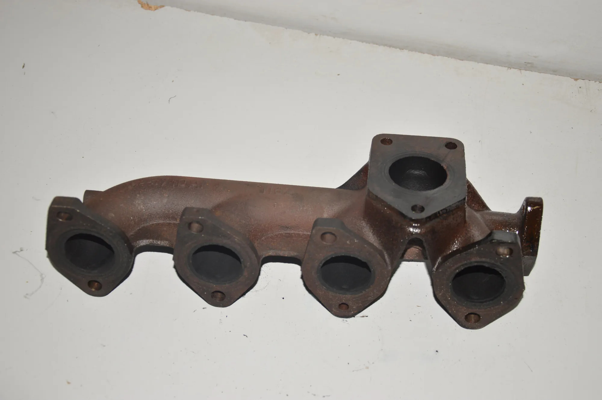 Exhaust Manifold – OEM 7797389 · BMW 3 Coupe (E92) 320 d 2007