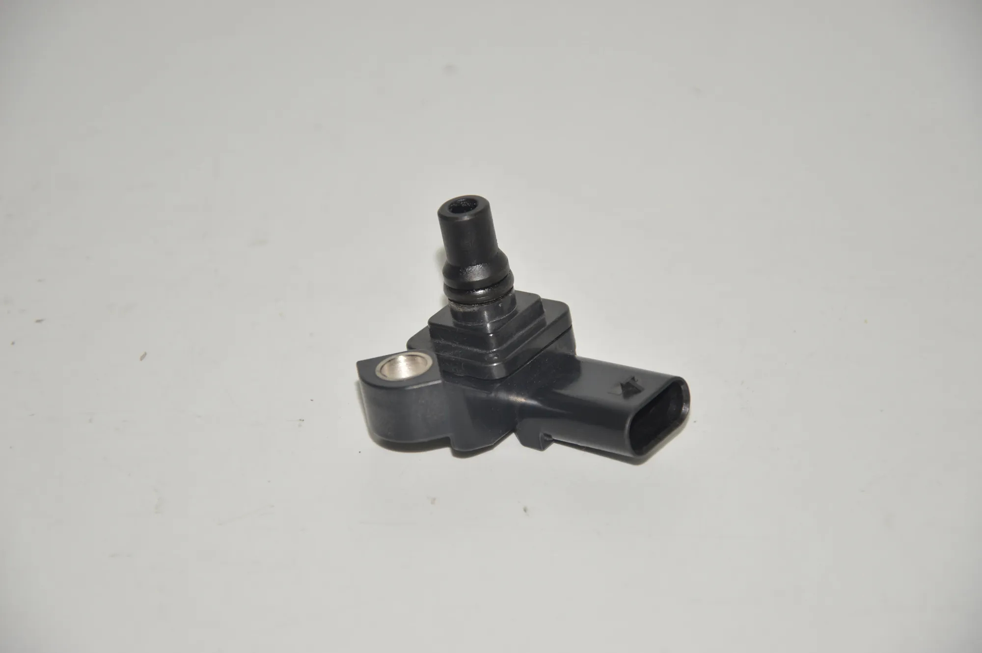 Intake Manifold Pressure Sensor – OEM 7804742 · BMW 3 Coupe (E92) 320 d 2007