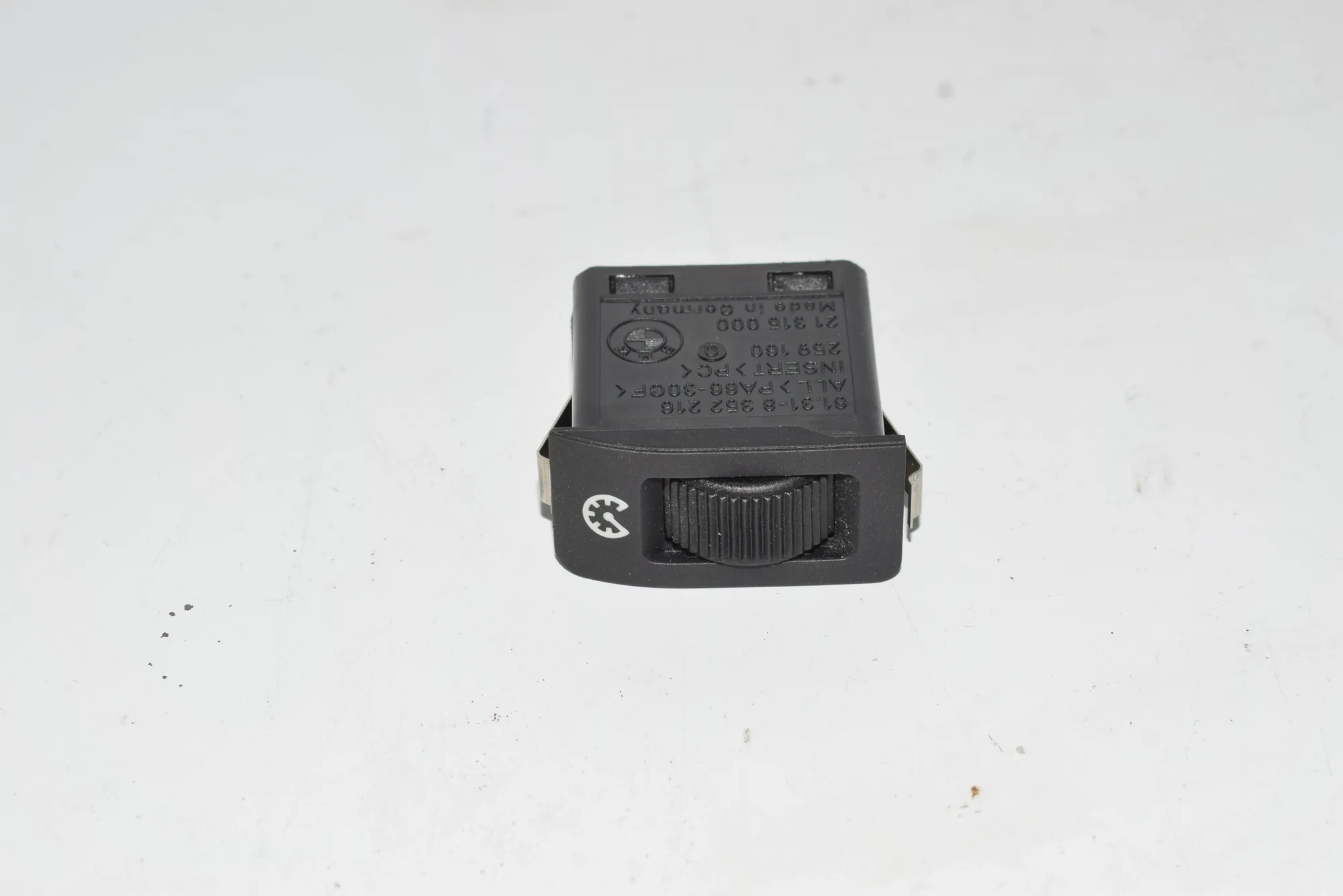 Other Control Units – OEM 8352216 · BMW 7 (E38) 728 i, iL 1999
