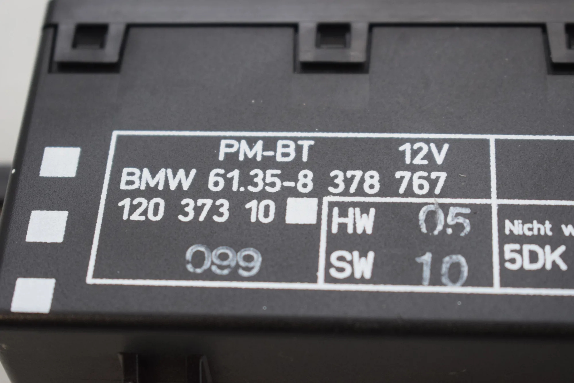 Front Left Door Control Unit – OEM 8378767 · BMW 7 (E38) 728 i, iL 1999 – 5