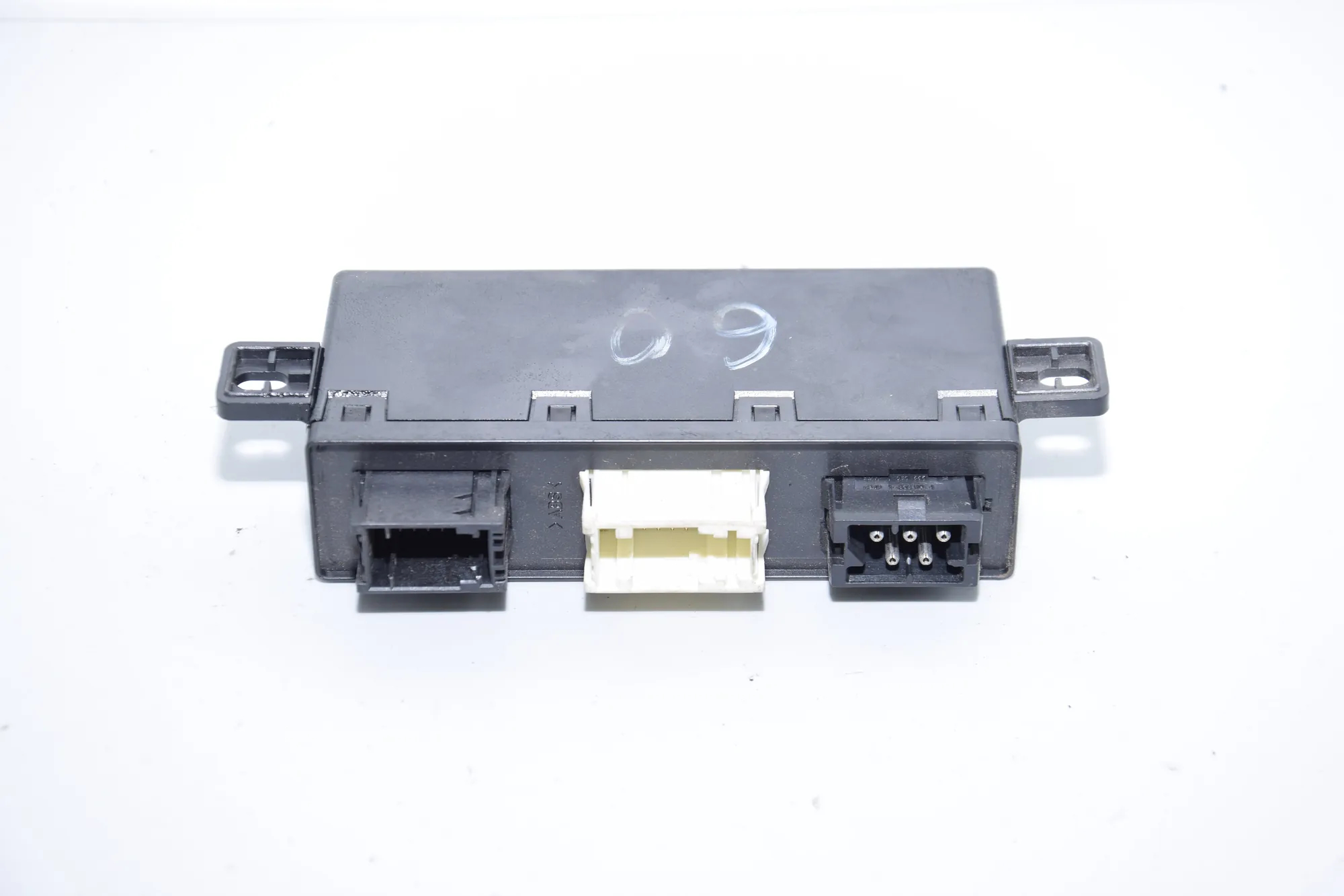 Front Left Door Control Unit – OEM 8378764 · BMW 5 (E39) BMW 5 (E39) 2001