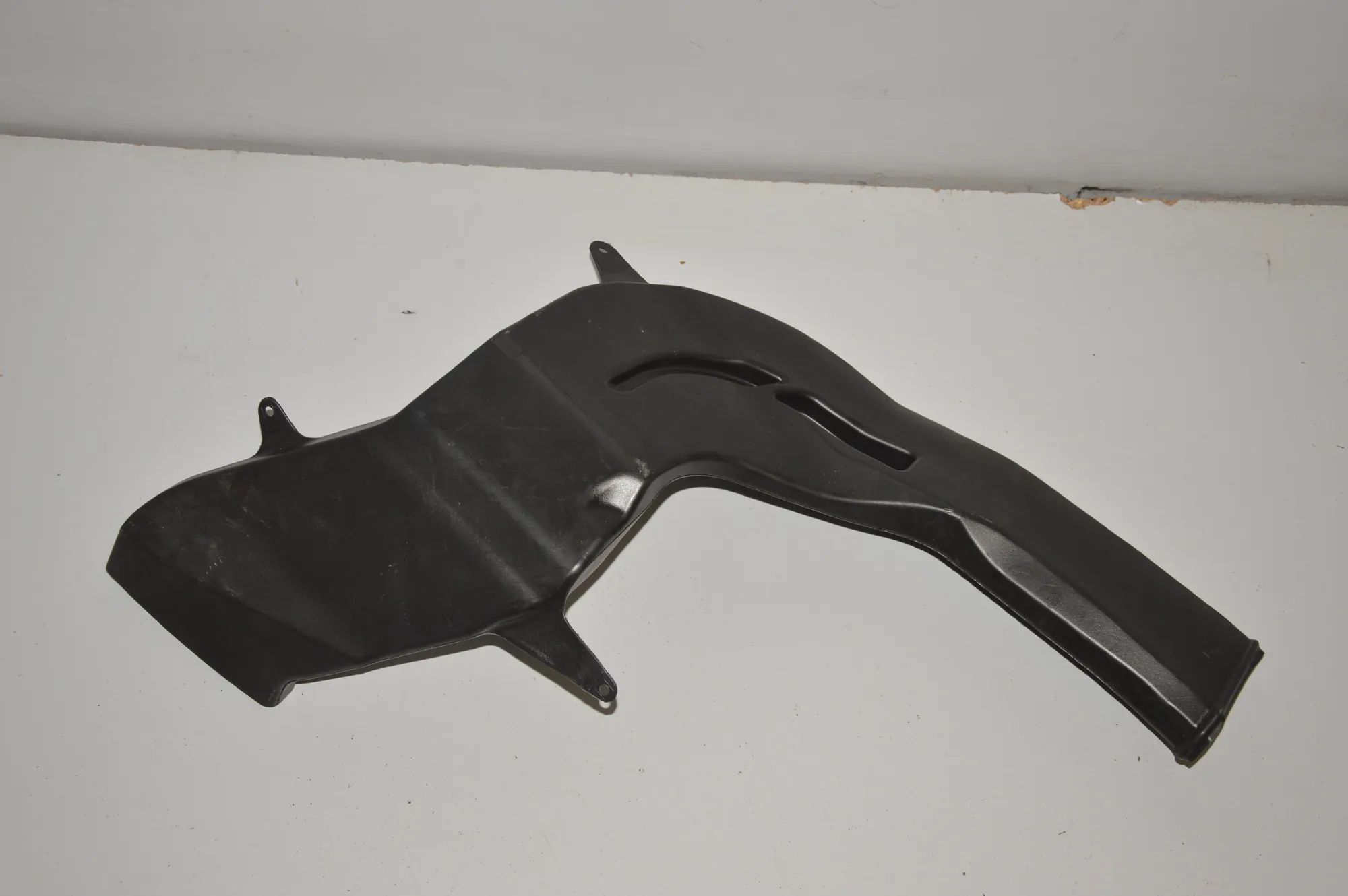 Other Body Parts – OEM 9113013 · BMW 6 Coupe (F13) BMW 6 Coupe (F13) 2015 – 2
