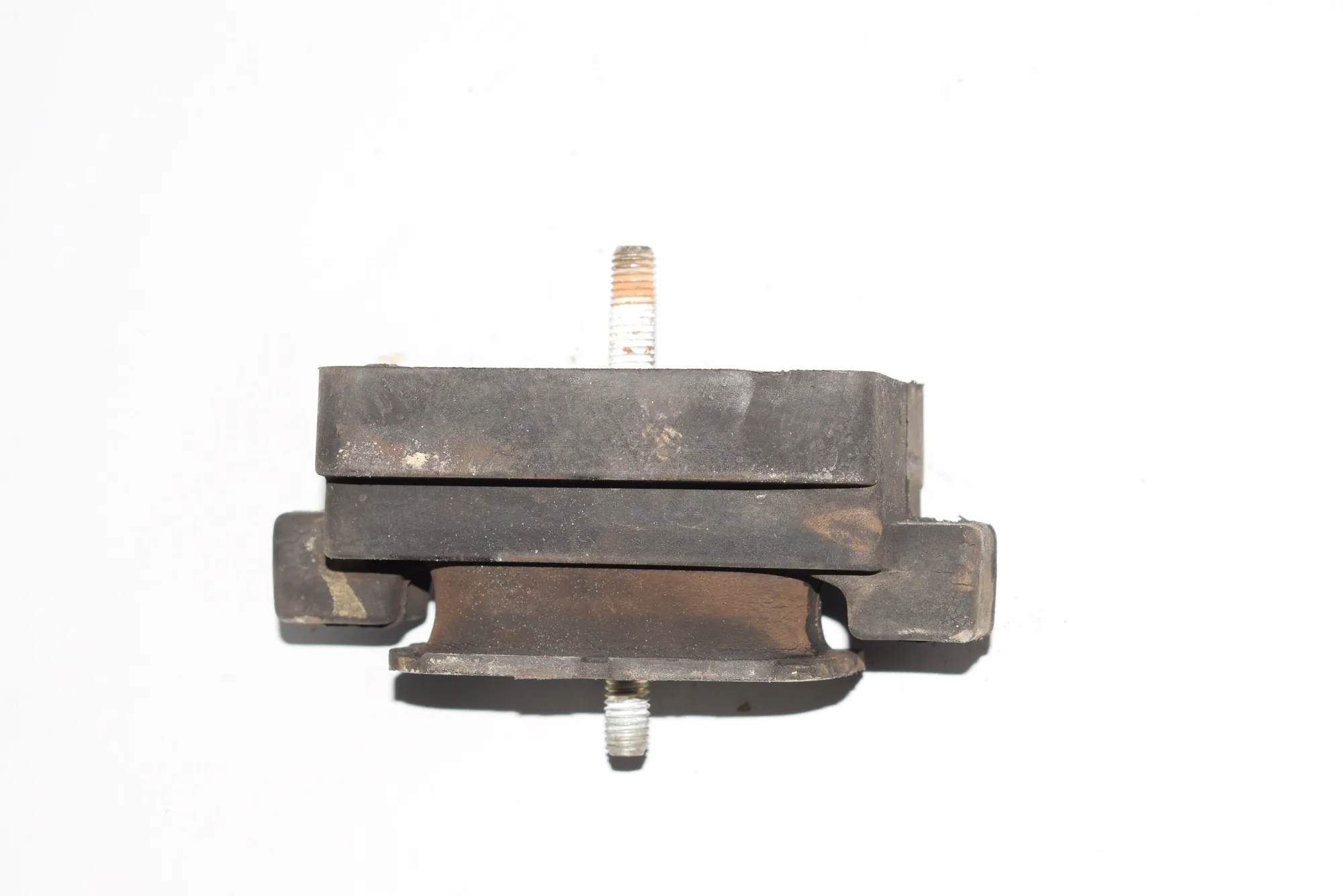 Gearbox Mount – OEM 6770289 · BMW 7 (F01, F02) BMW 7 (F01, F02) 2008 – 4