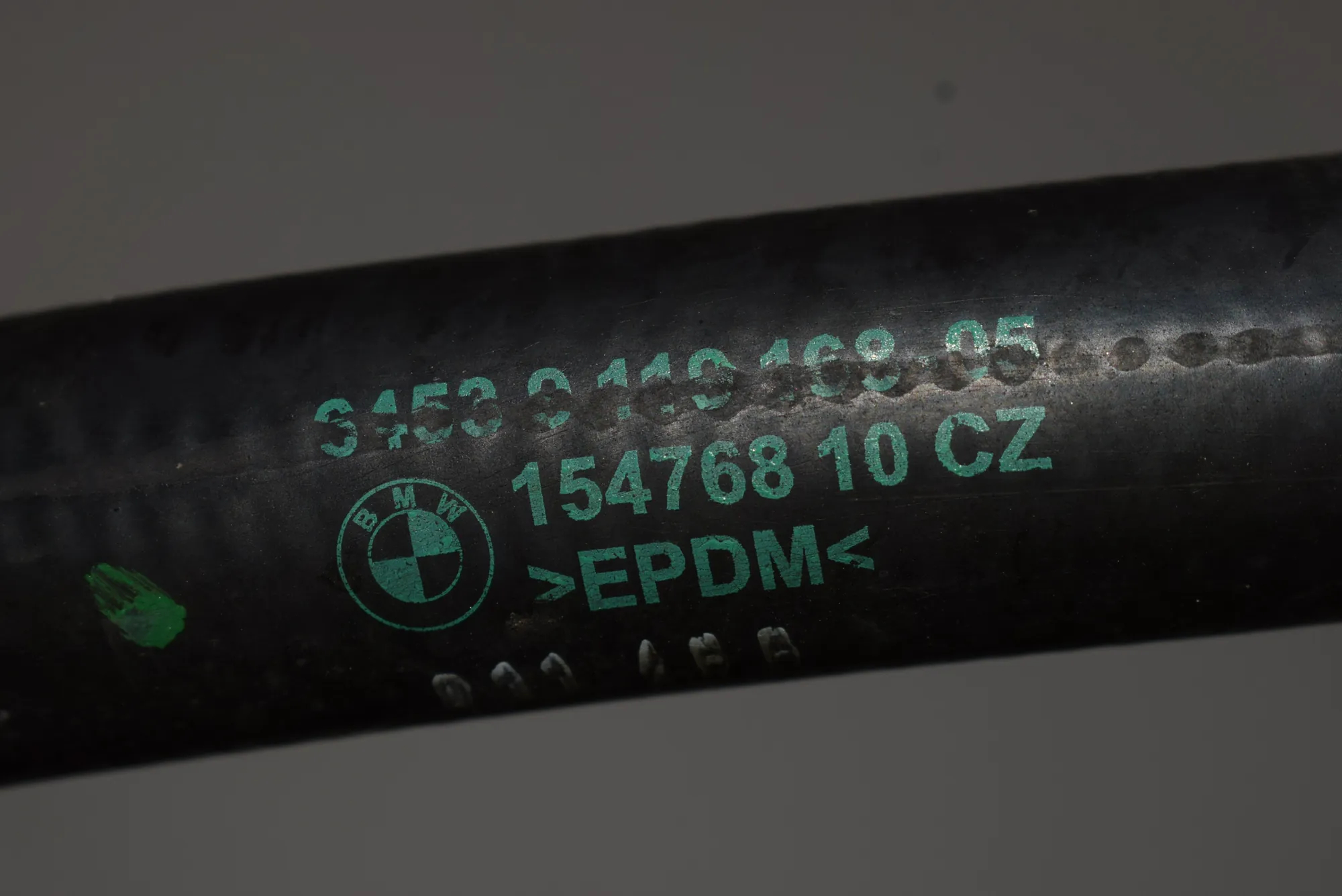 Pipe Hose – OEM 9119168 · BMW 7 (F01, F02) BMW 7 (F01, F02) 2008 – 3