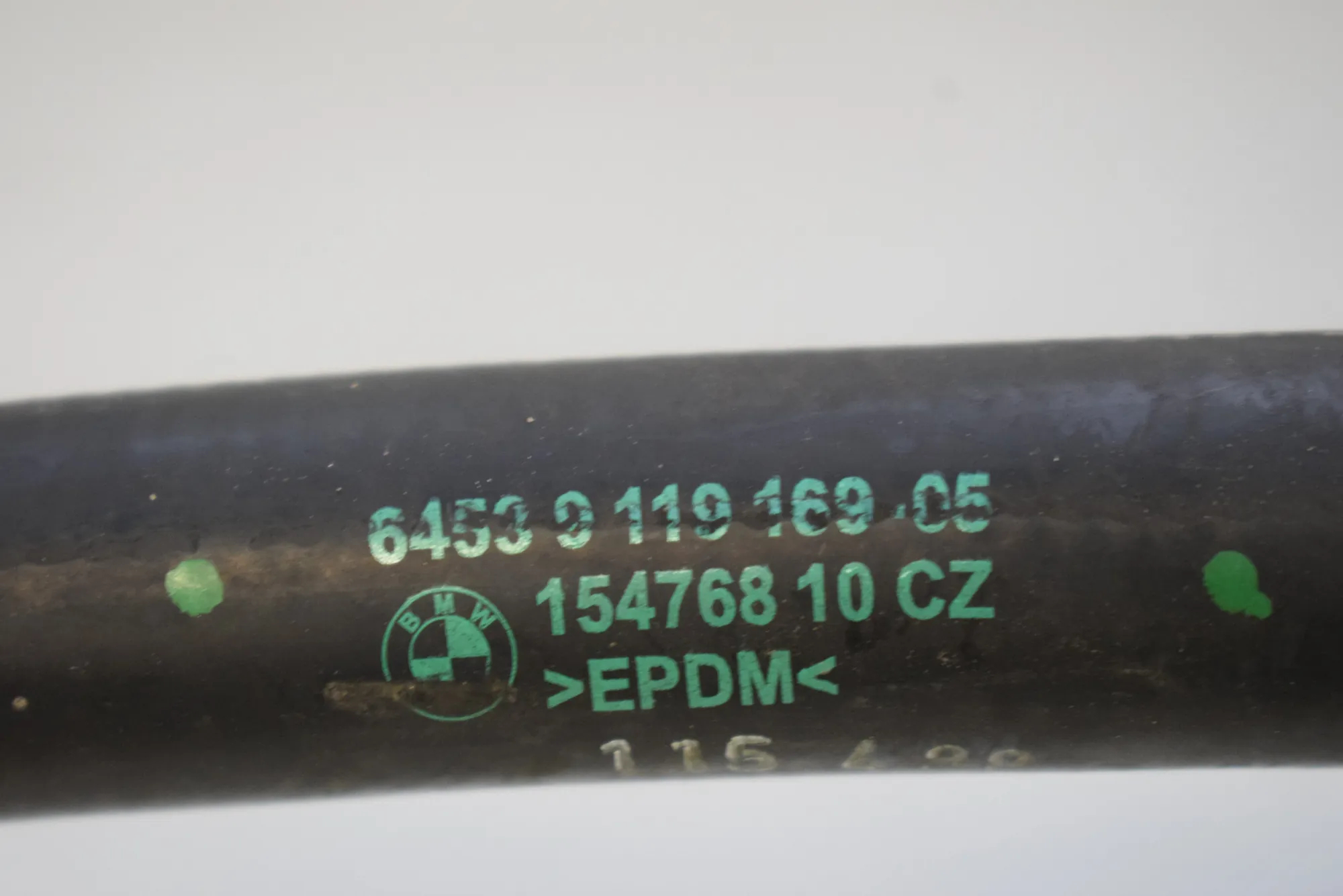 Pipe Hose – OEM 9119169 · BMW 7 (F01, F02) BMW 7 (F01, F02) 2008 – 3