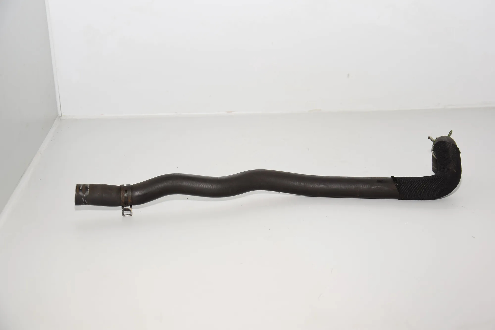 Pipe Hose – OEM NA · BMW 7 (F01, F02) BMW 7 (F01, F02) 2008 – 4
