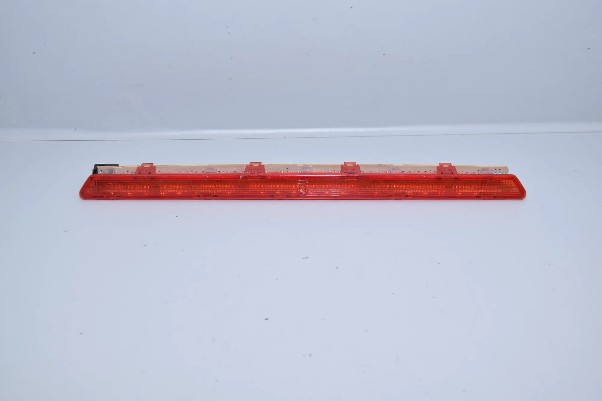 Rear Third Brake Stop Light – OEM 8379691 · BMW 7 (E65, E66, E67) BMW 7 (E65, E66, E67) 2001 – 2