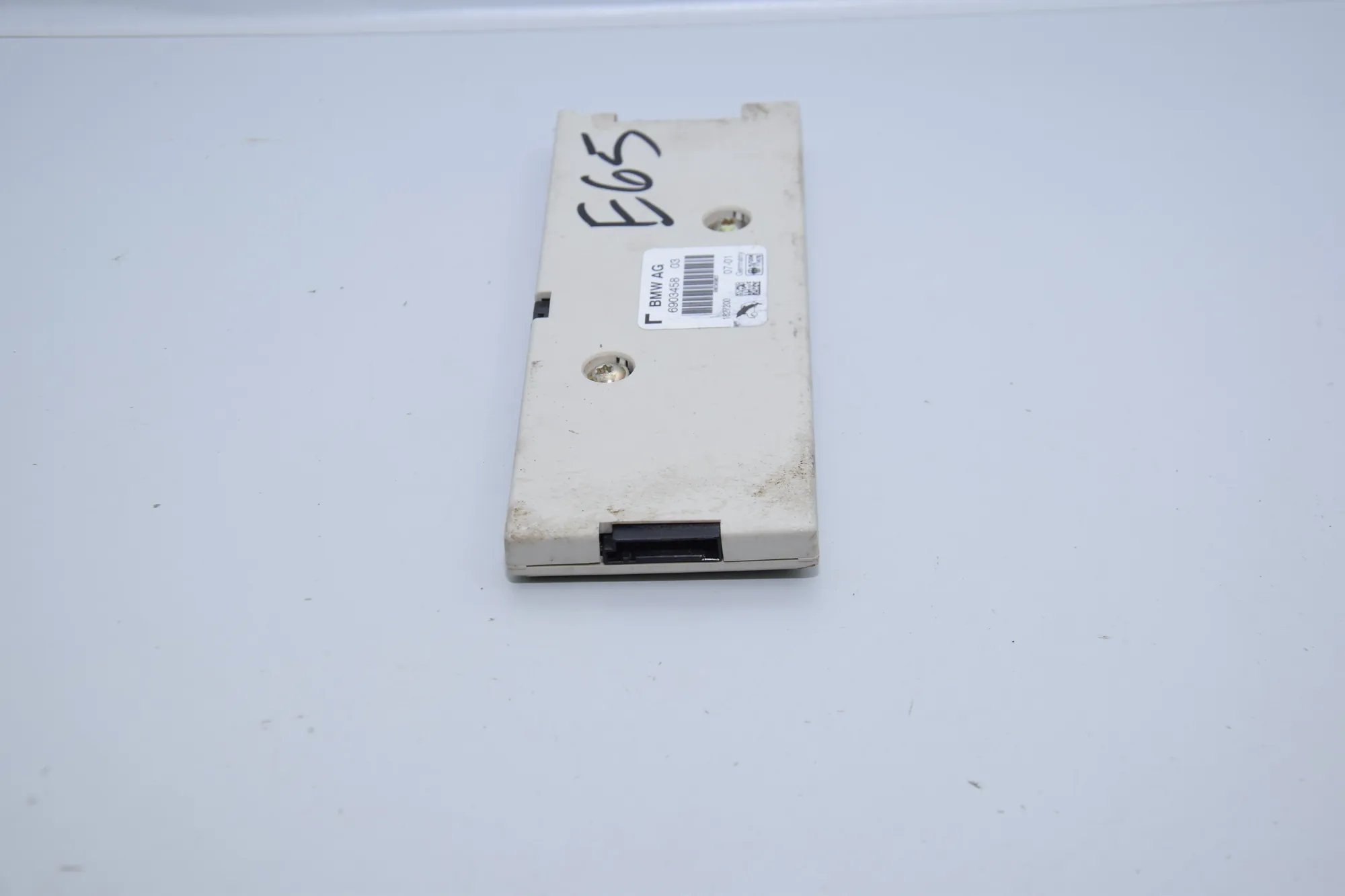 Antenna – OEM 6903458 · BMW 7 (E65, E66, E67) BMW 7 (E65, E66, E67) 2001 – 3
