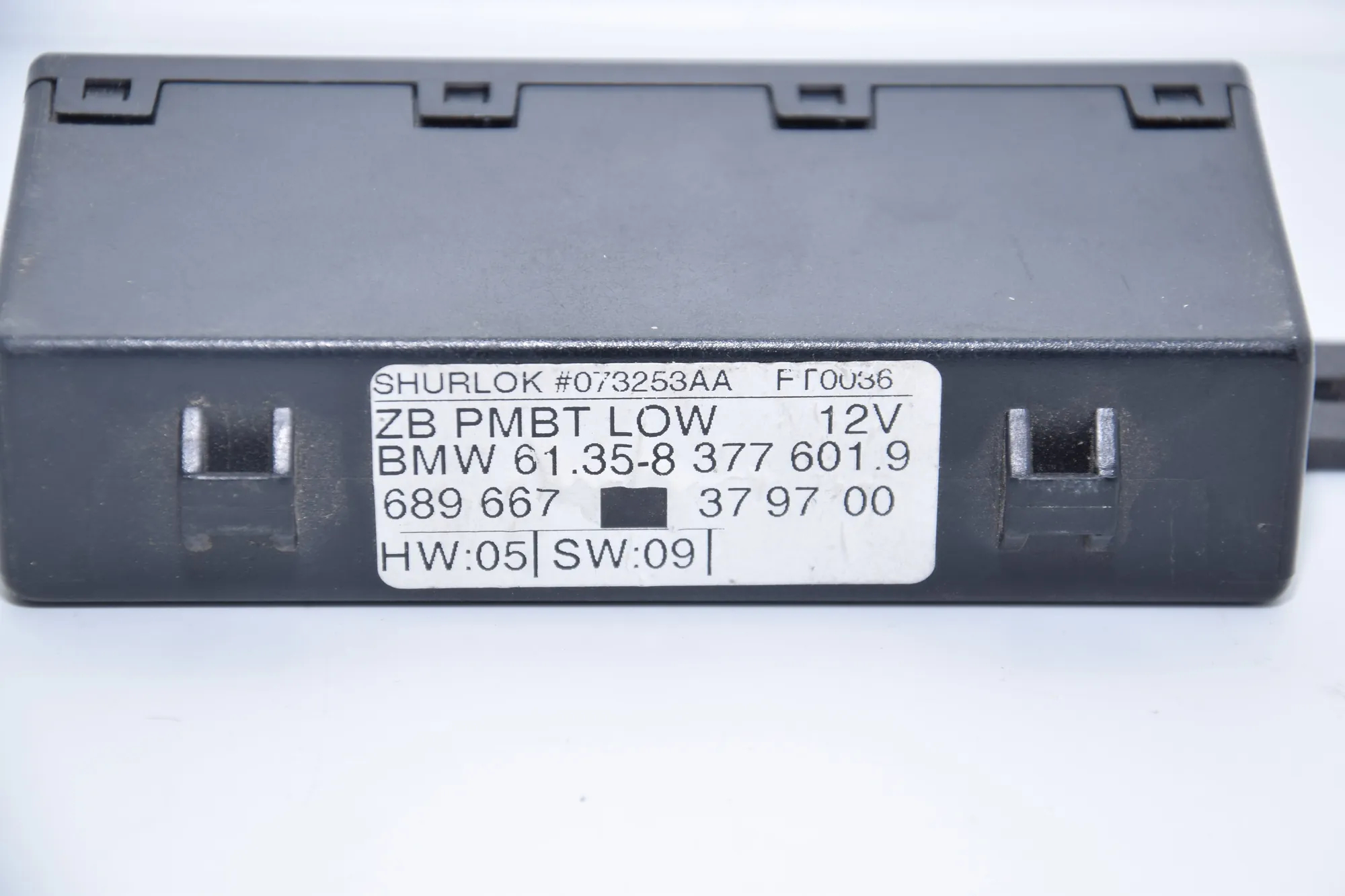 Front Left Door Control Unit – OEM 8377601 · BMW 5 (E39) BMW 5 (E39) 2001 – 2