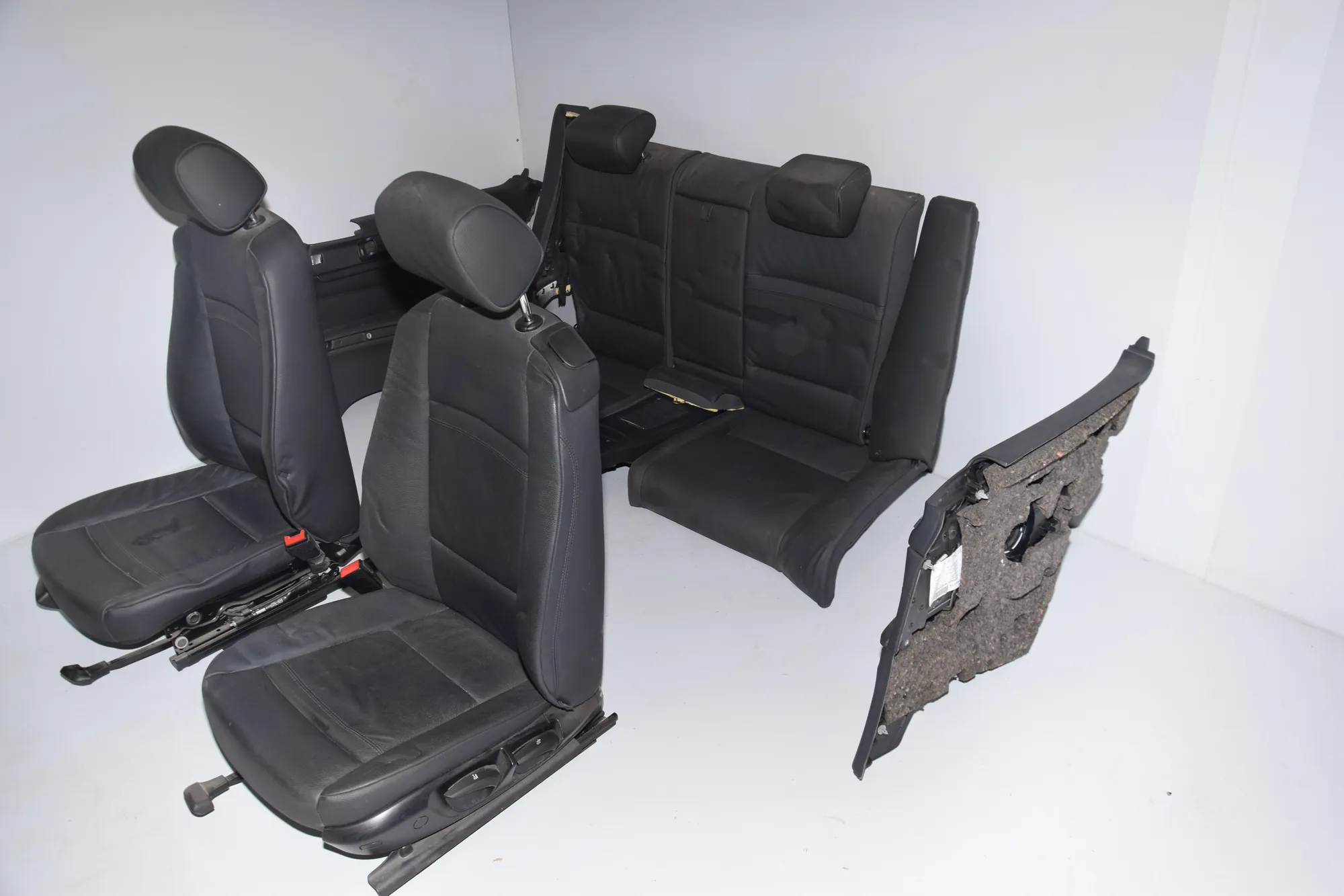 Seat set – OEM NA · BMW 3 Coupe (E92) BMW 3 Coupe (E92) 2009 – 2