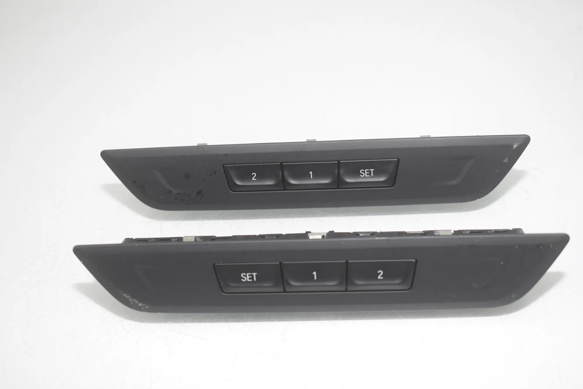 Right Seat Control Buttons – OEM 6826746 · BMW 5 (G30) (2016 - -) 540 i 2017 – 2