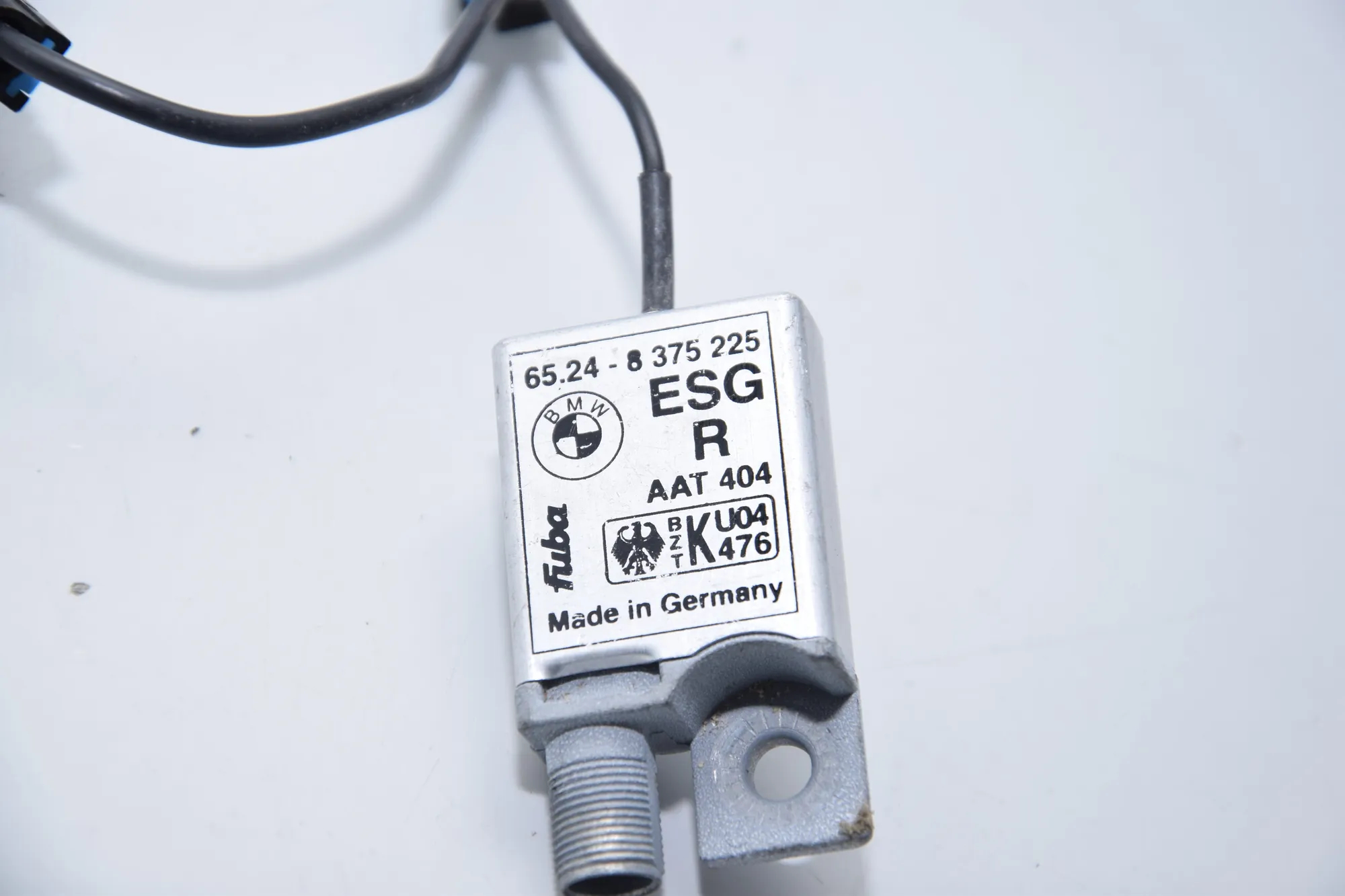 Antenna Amplifier – OEM 8375225 · BMW 7 (E38) BMW 7 (E38) 1997 – 3