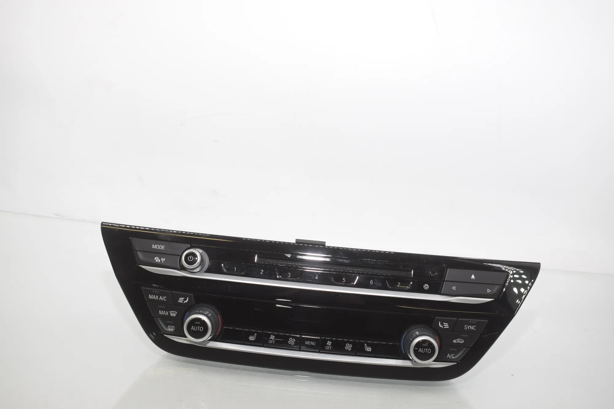 Climate Control Unit – OEM 6834435 · BMW 5 (G30) (2016 - -) 540 i 2017 – 3