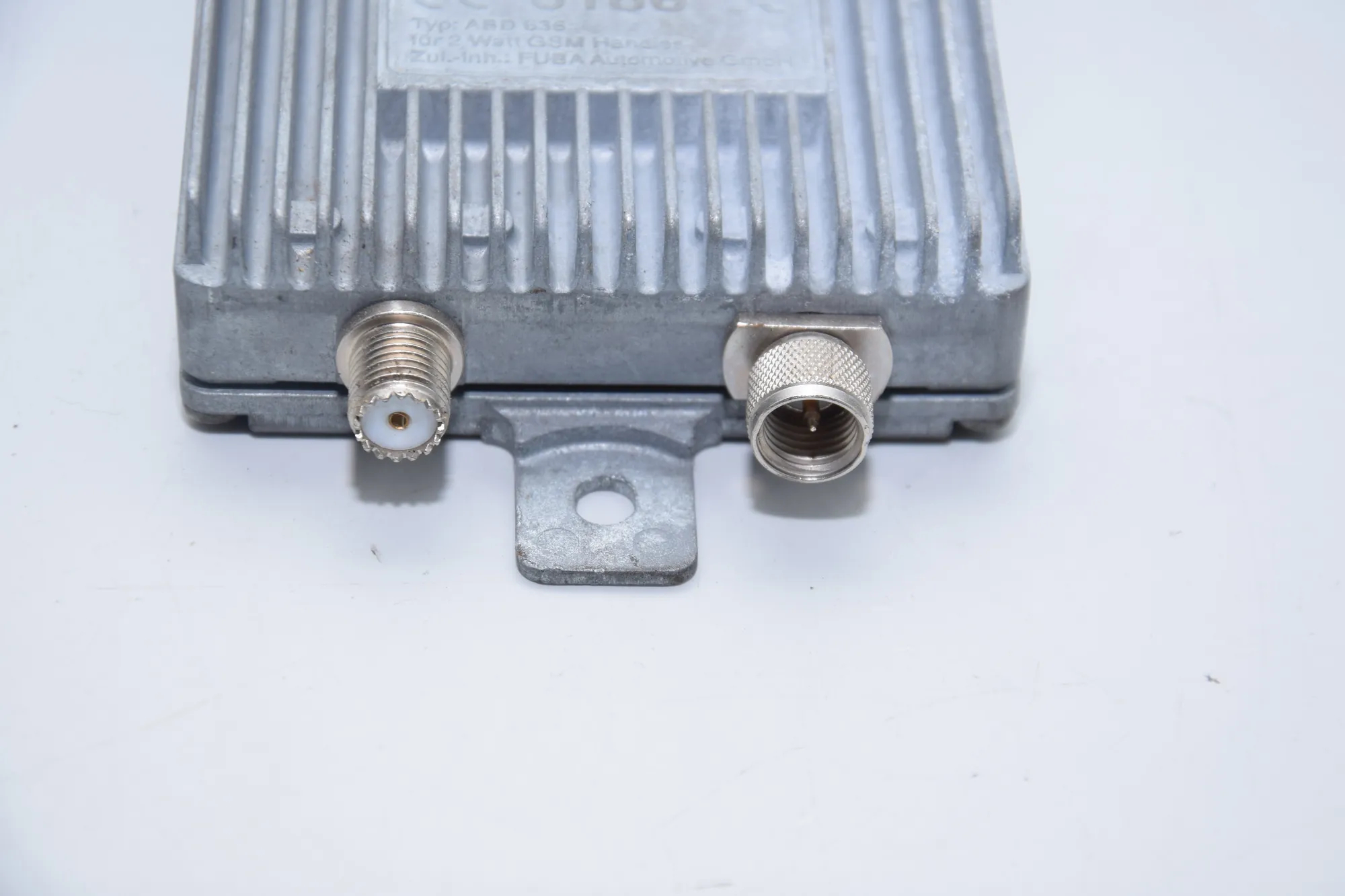 Antenna Amplifier – OEM 8372374 · BMW 5 (E39) BMW 5 (E39) 2001 – 2