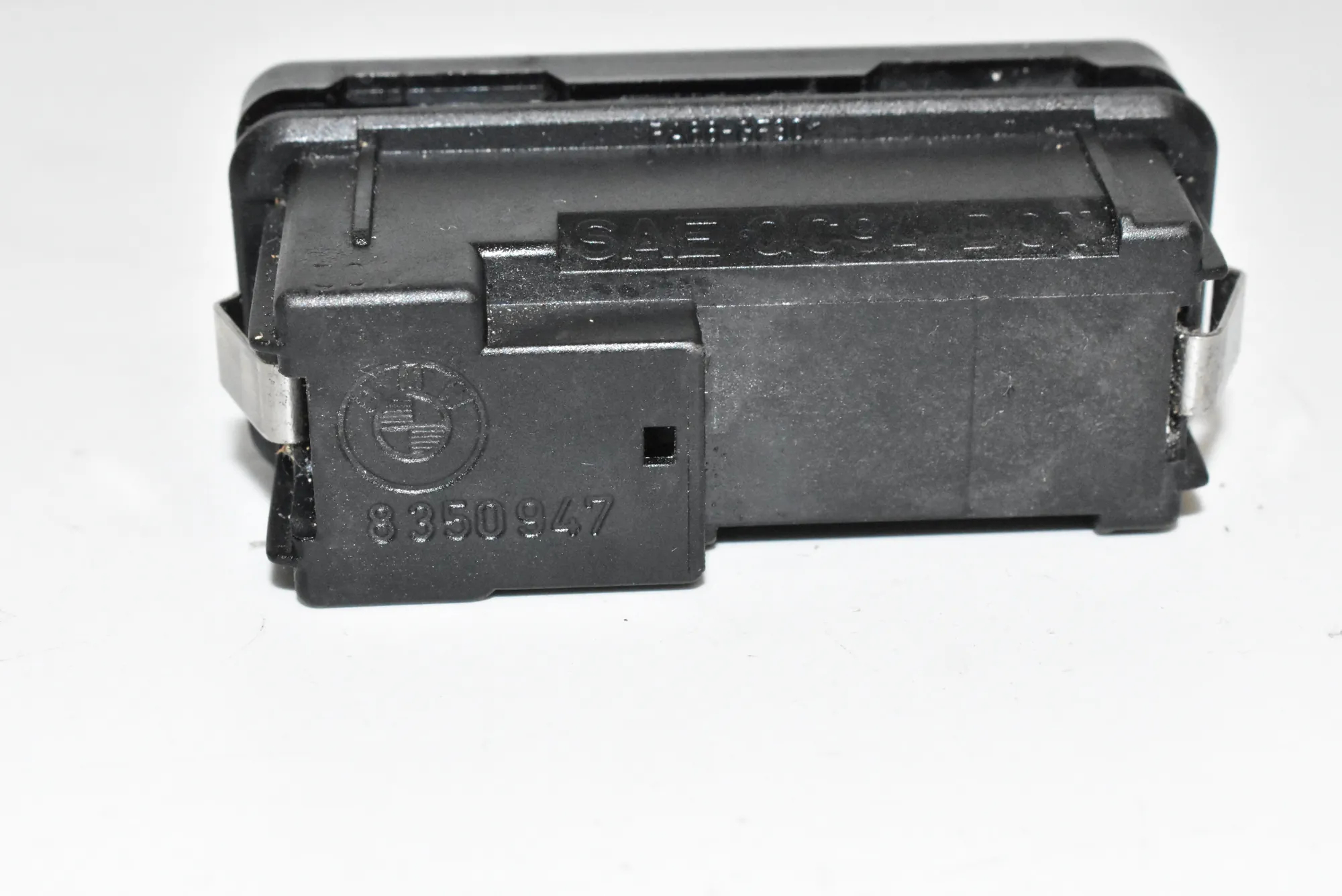 Switches – OEM 8350947 · BMW 5 (E39) BMW 5 (E39) 2001 – 3