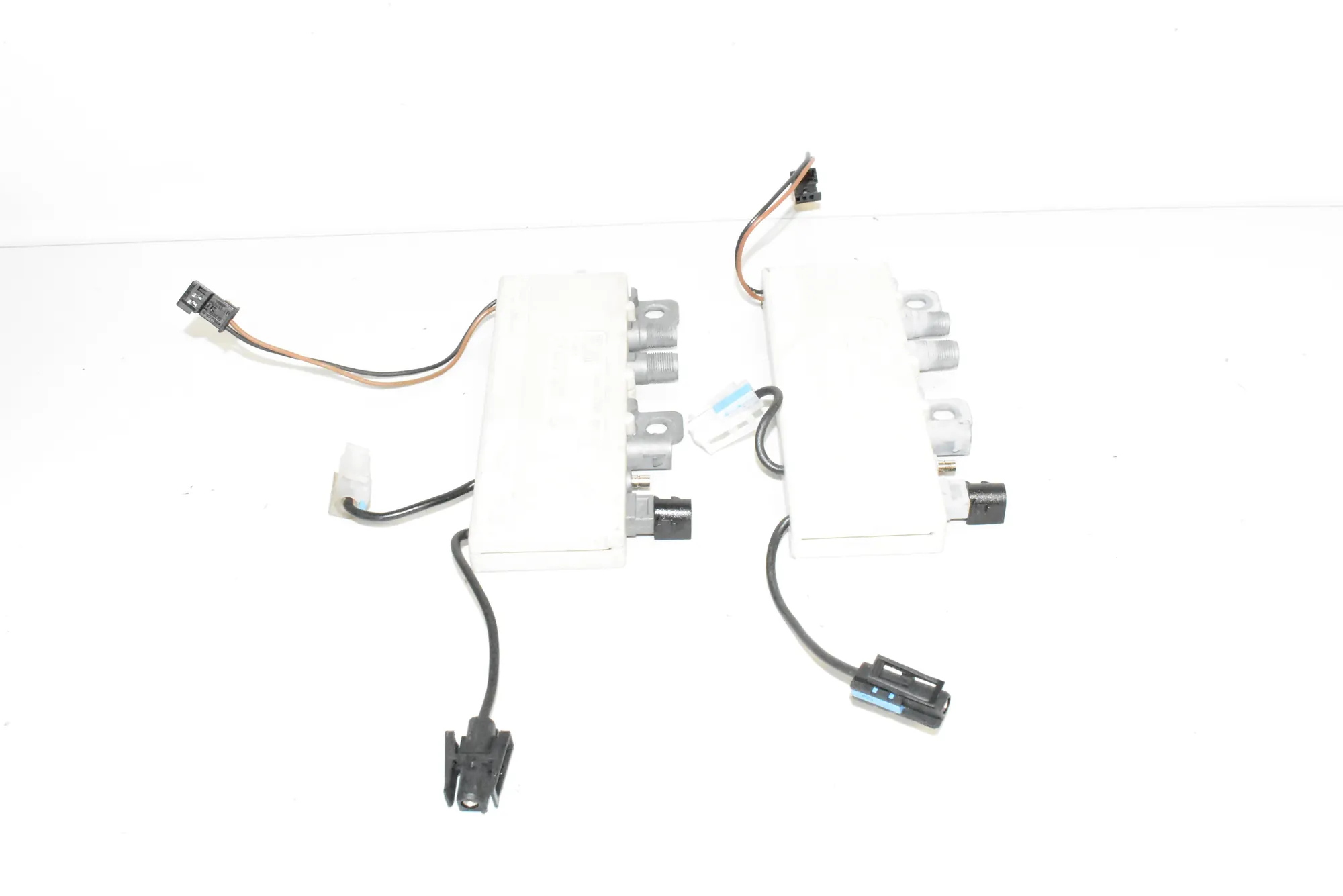 Antenna – OEM 8378090 · BMW 5 (E39) BMW 5 (E39) 2001