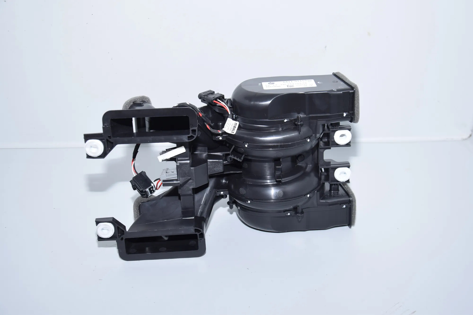 Heater Blower Fan – OEM 9315950 · BMW 7 (G11, G12) BMW 7 (G11, G12) 2016 – 2