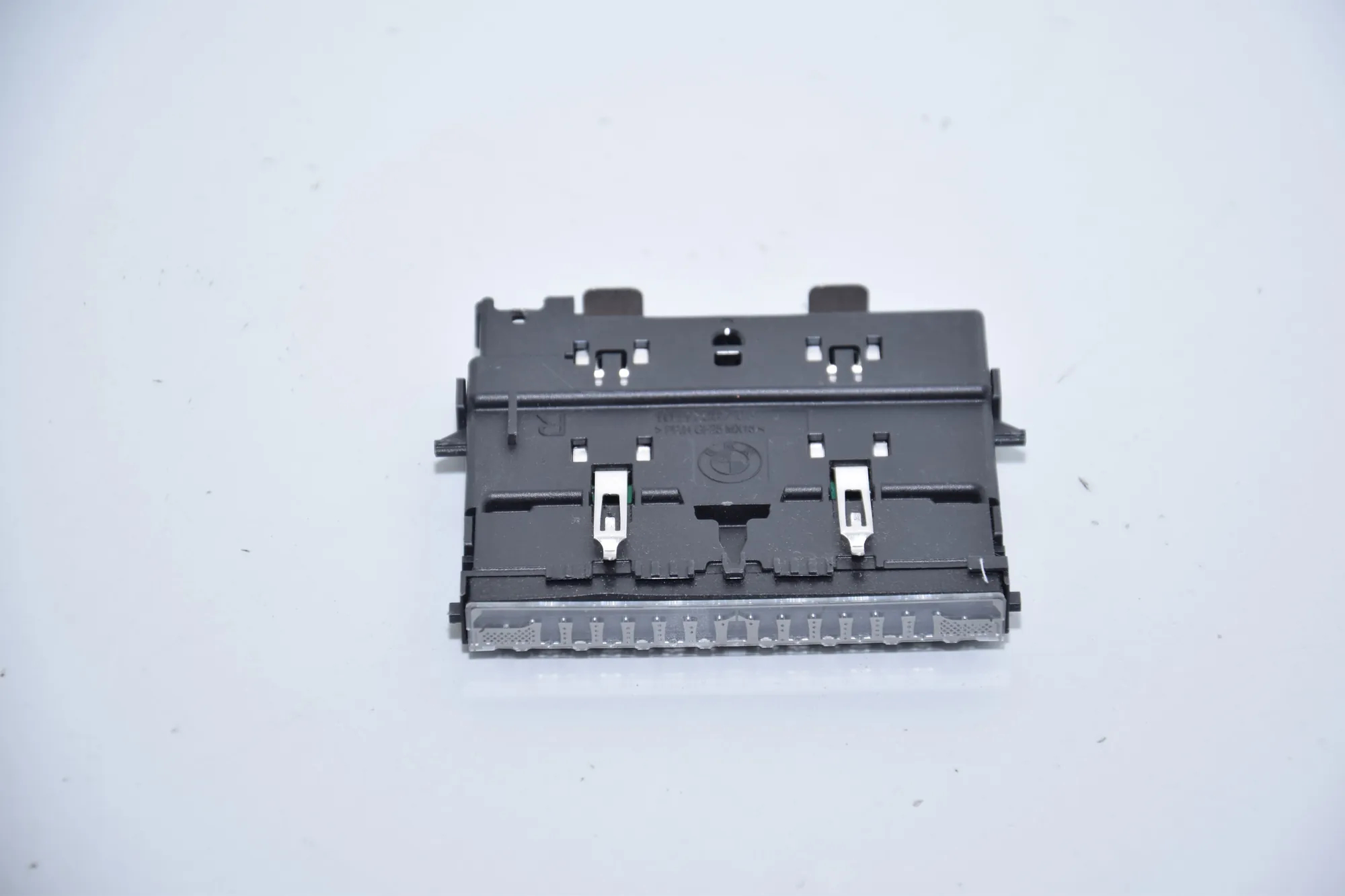 Other Control Units – OEM 6827330 · BMW 7 (G11, G12) BMW 7 (G11, G12) 2016 – 2