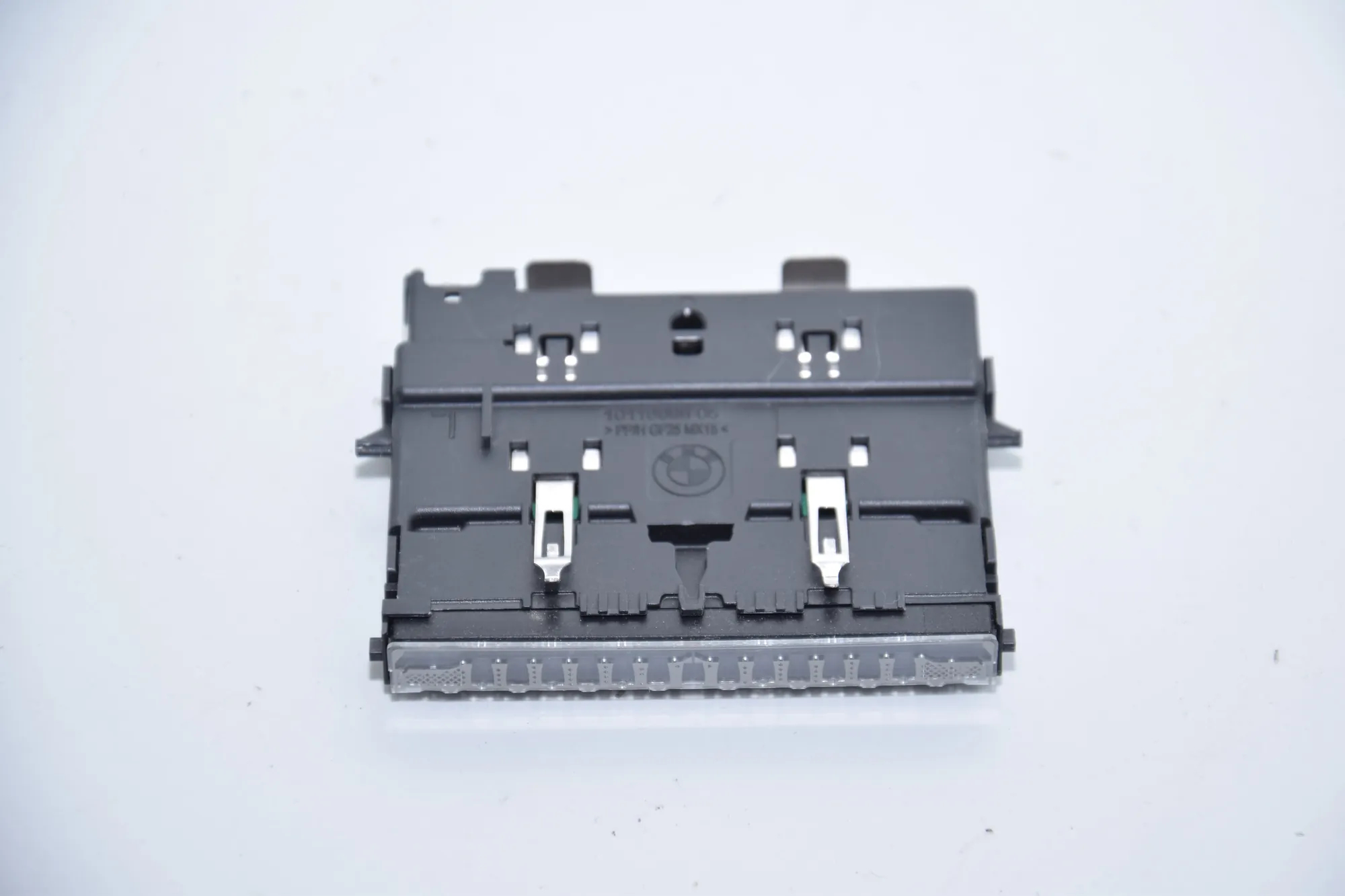 Other Control Units – OEM 6827329 · BMW 7 (G11, G12) BMW 7 (G11, G12) 2016