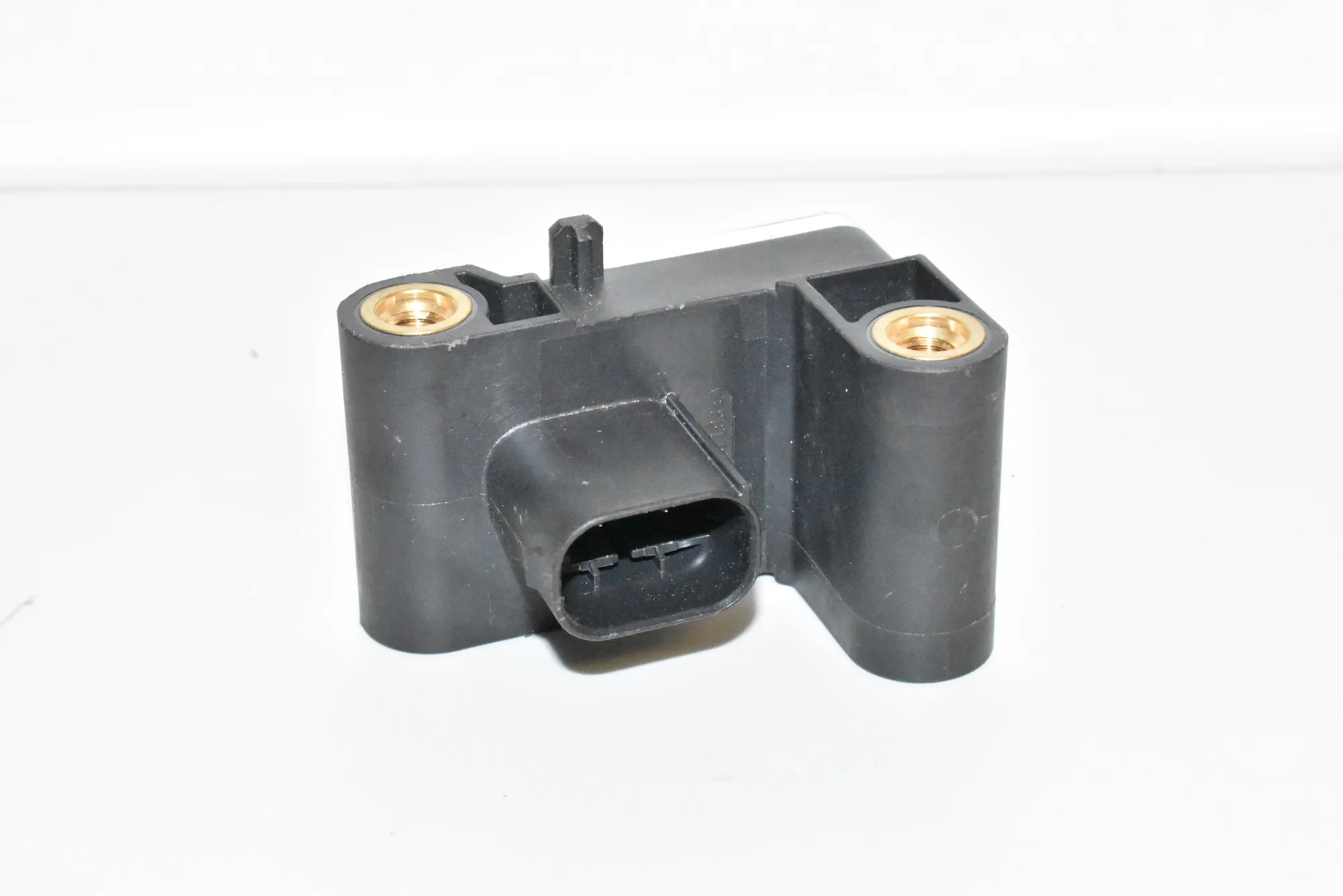 Front Right Impact Sensor – OEM 6911003 · BMW 3 (E90) BMW 3 (E90) 2009 – 2