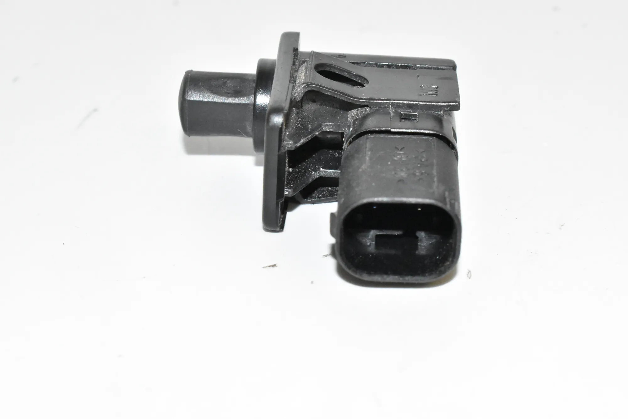 Other Control Units – OEM 8352229 · BMW 5 (E39) BMW 5 (E39) 2001