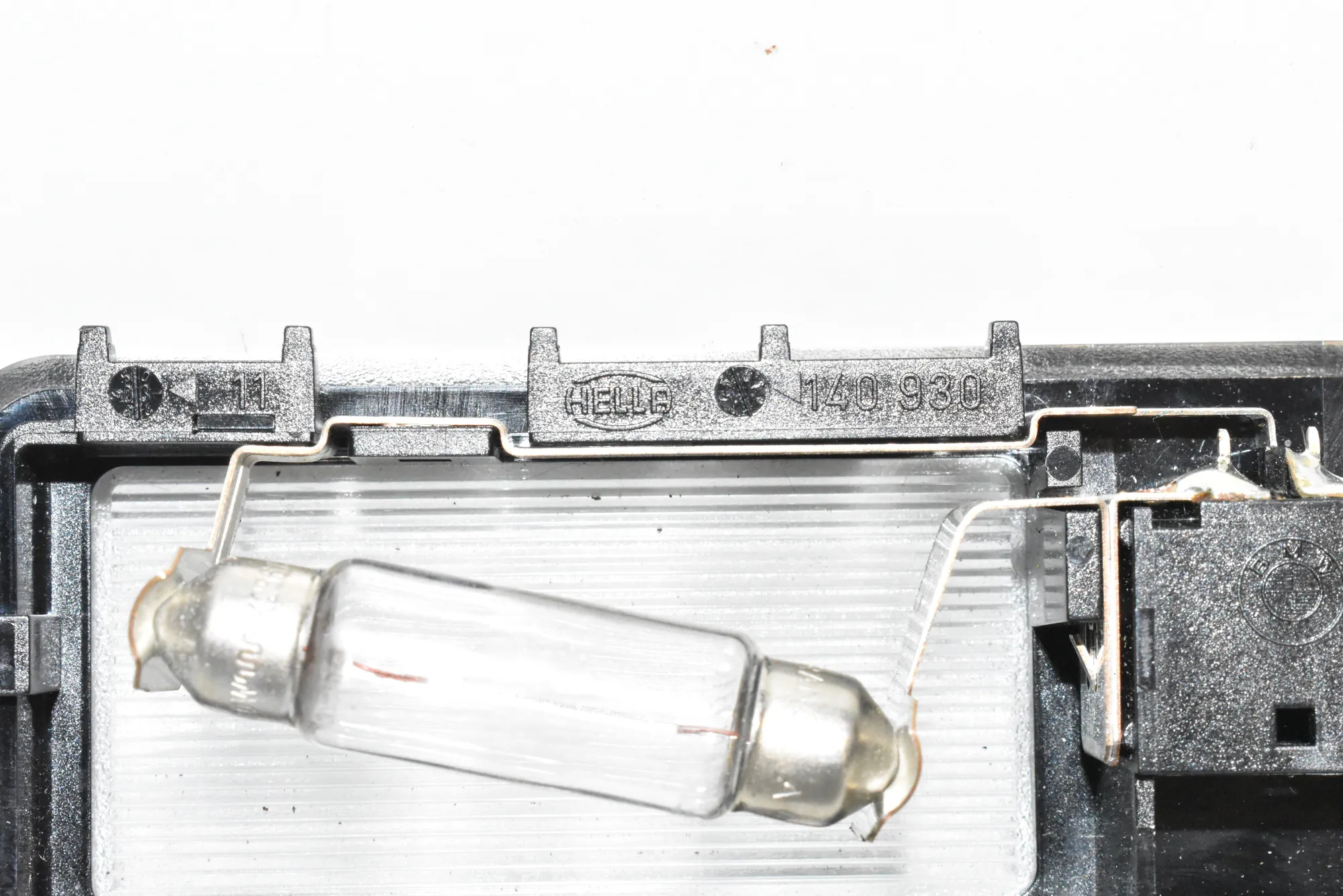 Interior Lighting – OEM NA · BMW 3 (E46) BMW 3 (E46) 2003 – 3