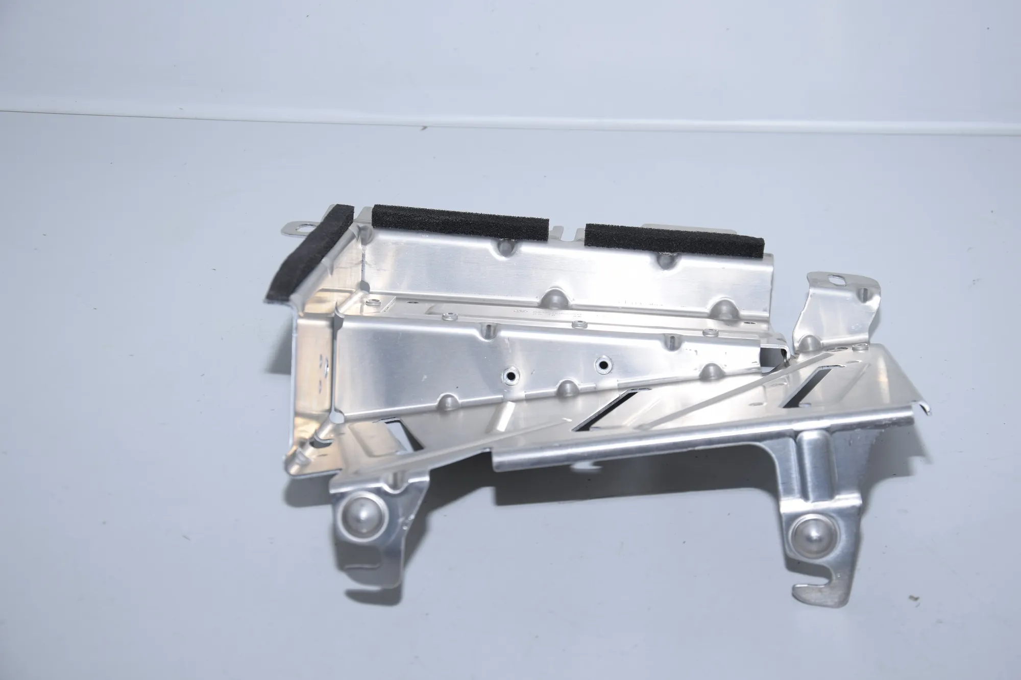 Other Body Parts – OEM 9353270 · BMW 7 (G11, G12) BMW 7 (G11, G12) 2016 – 3