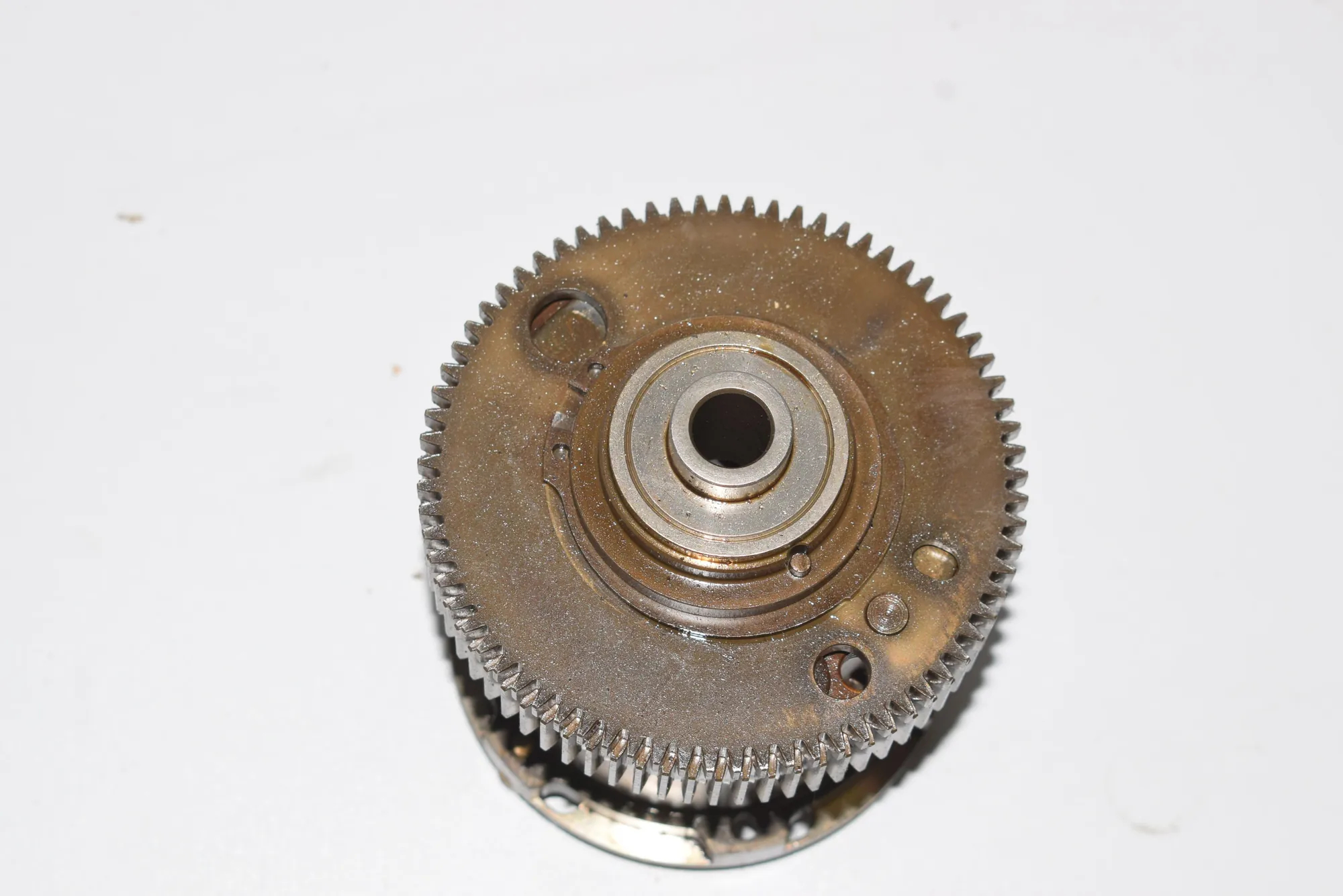 Intake Pulley · BMW 5 (E60) BMW 5 (E60) M5 2005