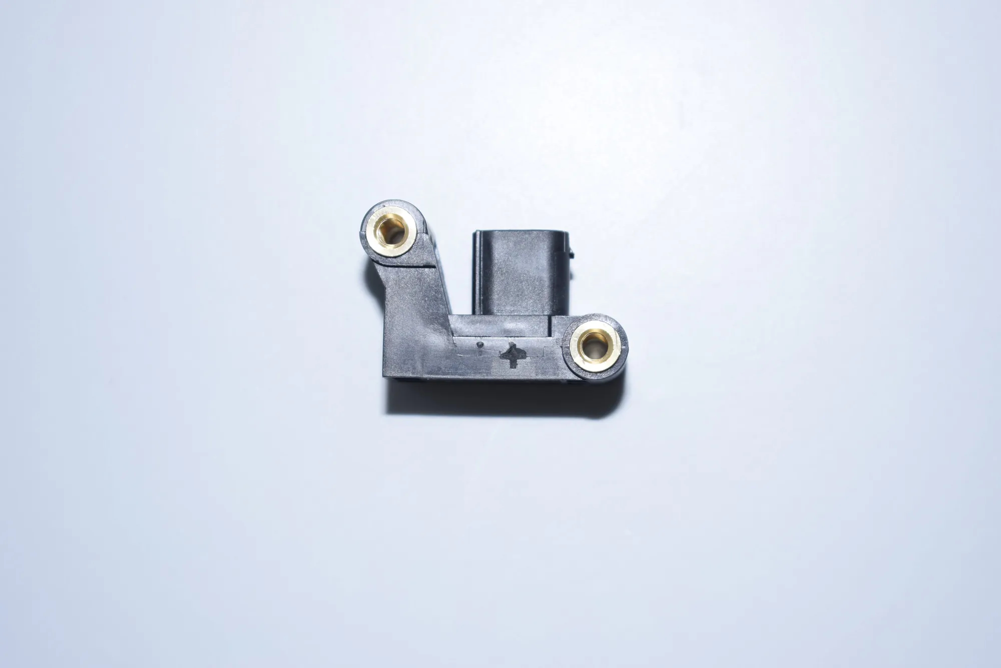 Front Right Impact Sensor – OEM 6977398 · BMW 5 Touring (E61) 520 d 2007 – 4