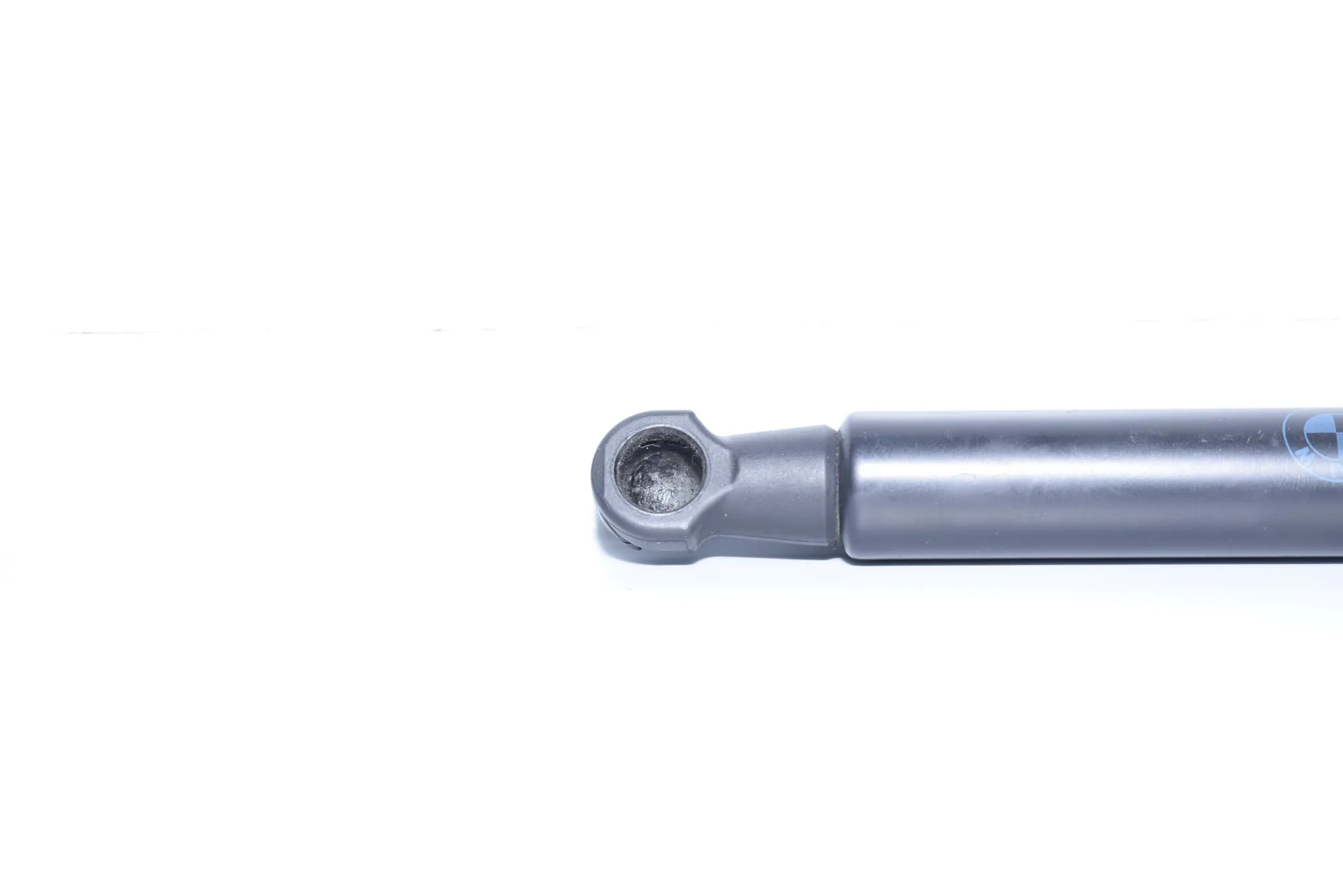 Front Left Bonnet Strut – OEM 7008745 · BMW 5 Touring (E61) 520 d 2007 – 5