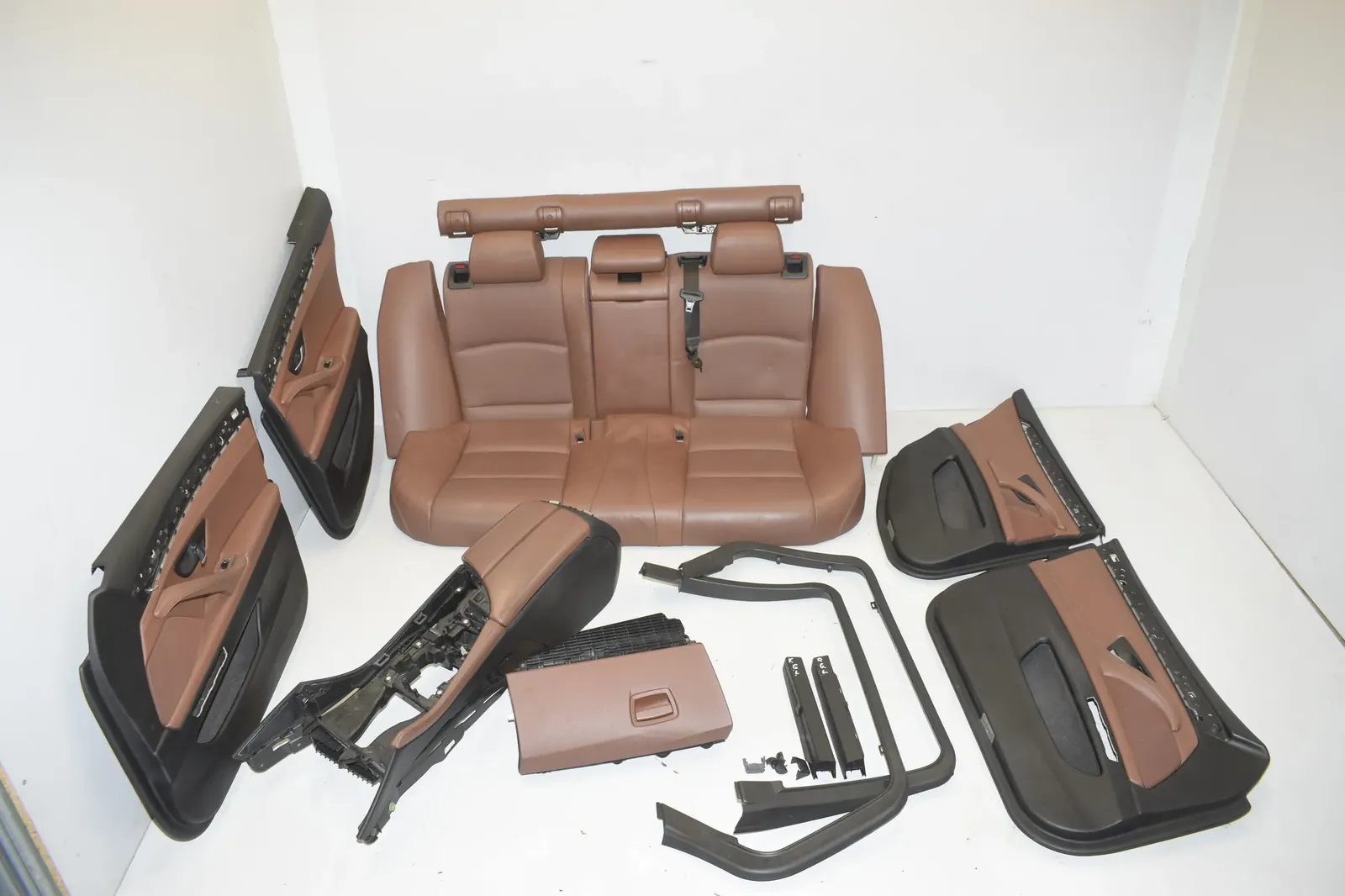 Seat set · BMW 5 Touring (F11) 530 d xDrive 2011 – 9