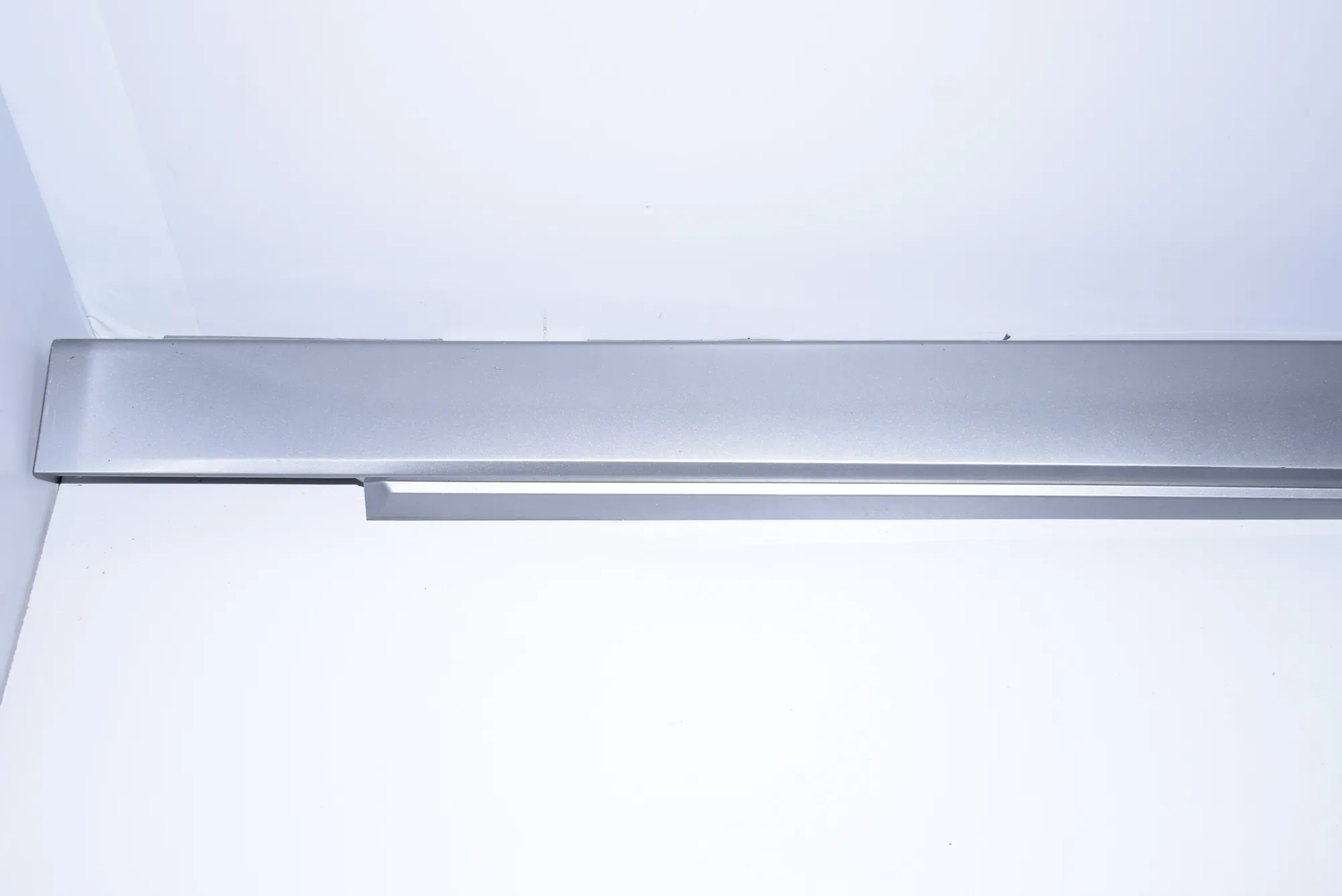 Right Side Plastic Sideskirt Cover – OEM 7178122 · BMW 5 Touring (E61) 520 d 2007