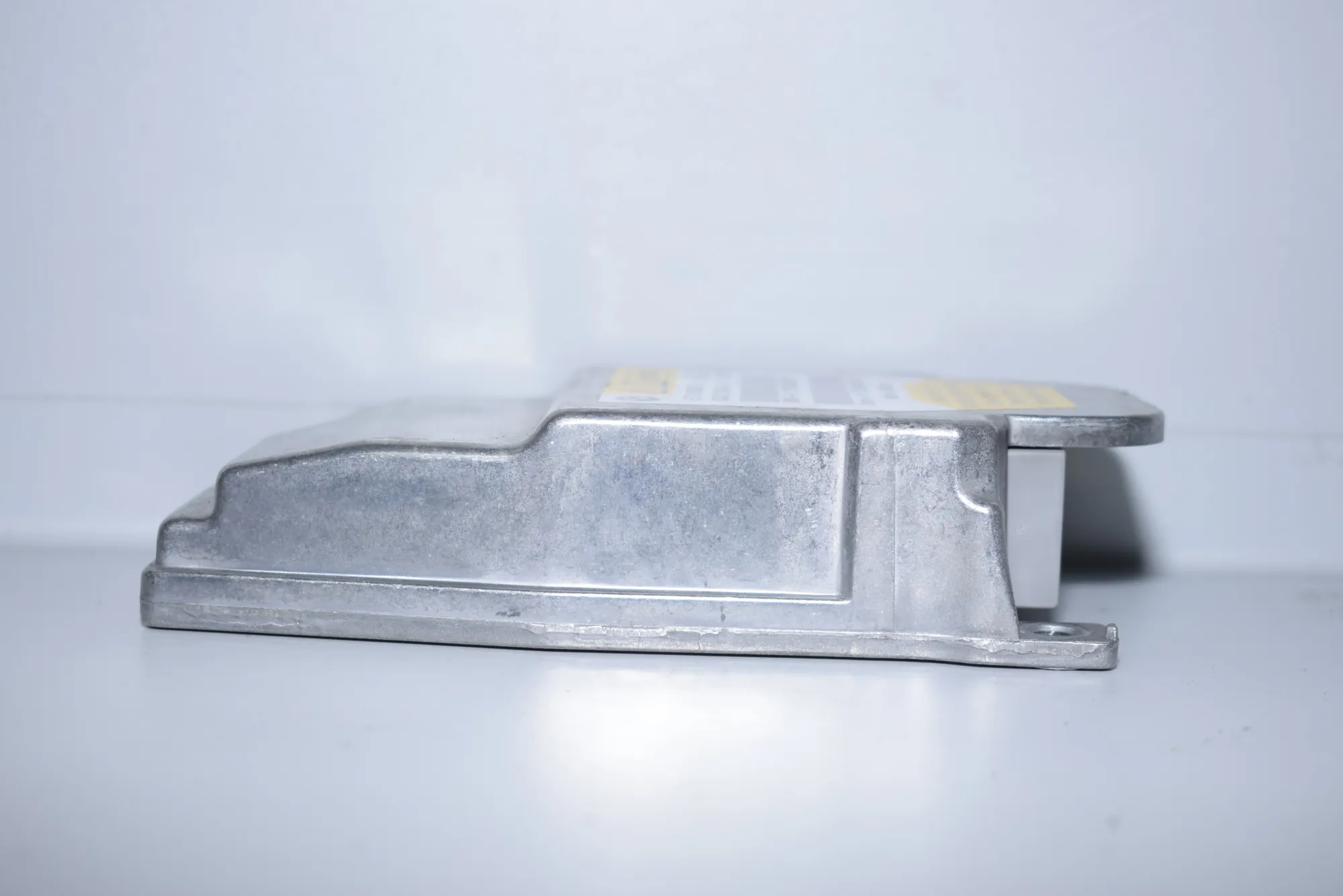 SRS Control Unit – OEM 9160558 · BMW 5 Touring (E61) 520 d 2007 – 5
