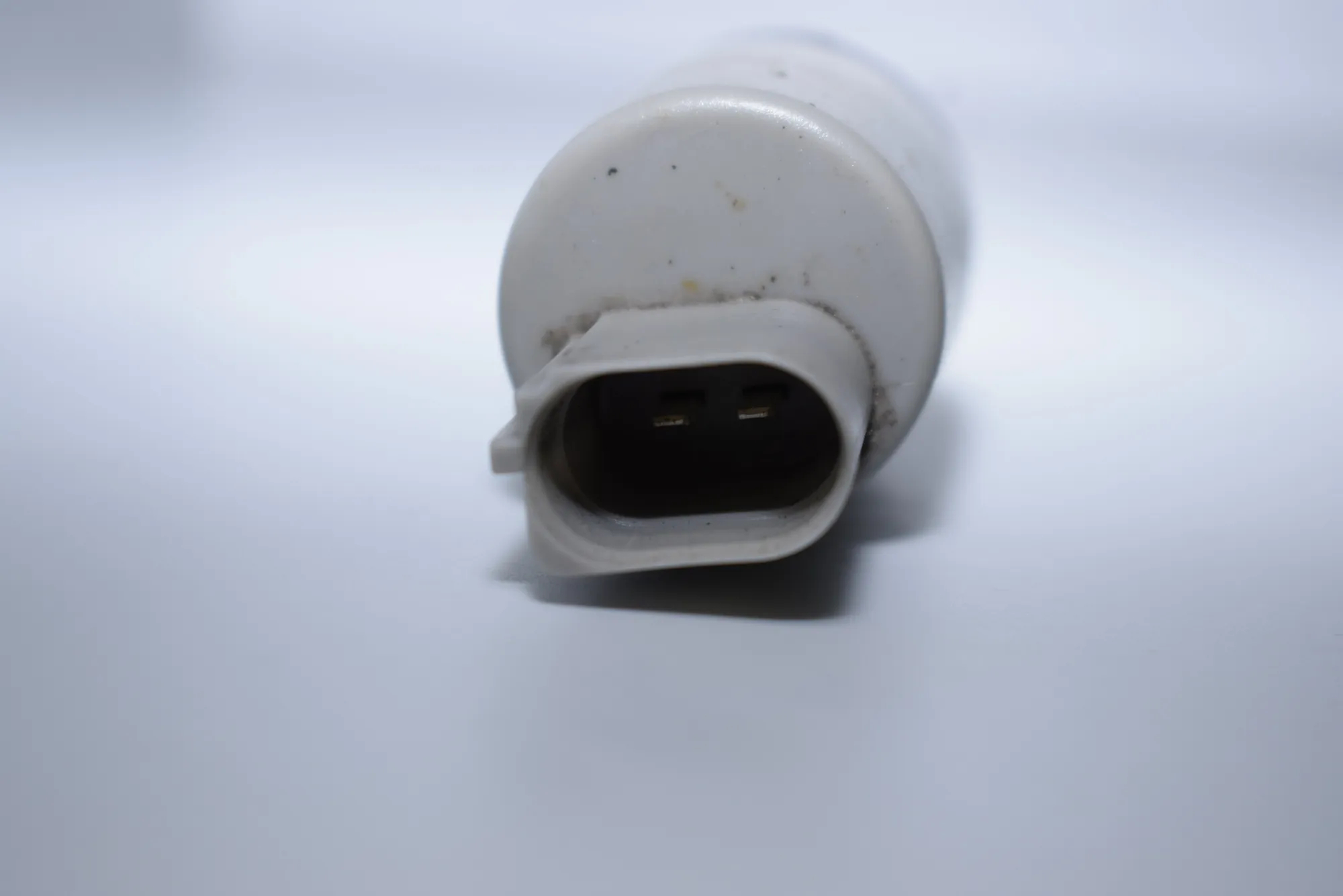 Washer Tank Motor – OEM 6934159 · BMW 5 Touring (E61) 520 d 2007 – 4