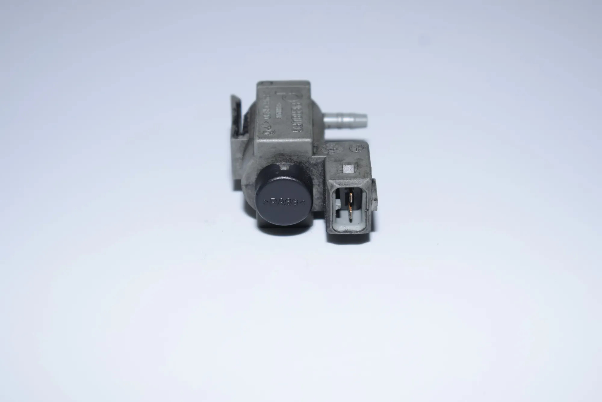 Solenoid Valve – OEM 7537612 · BMW 5 Touring (E61) 520 d 2007 – 4