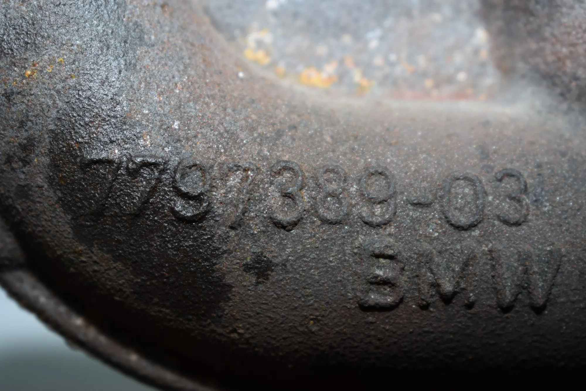 Exhaust Manifold – OEM 7797389 · BMW 5 Touring (E61) 520 d 2007 – 6