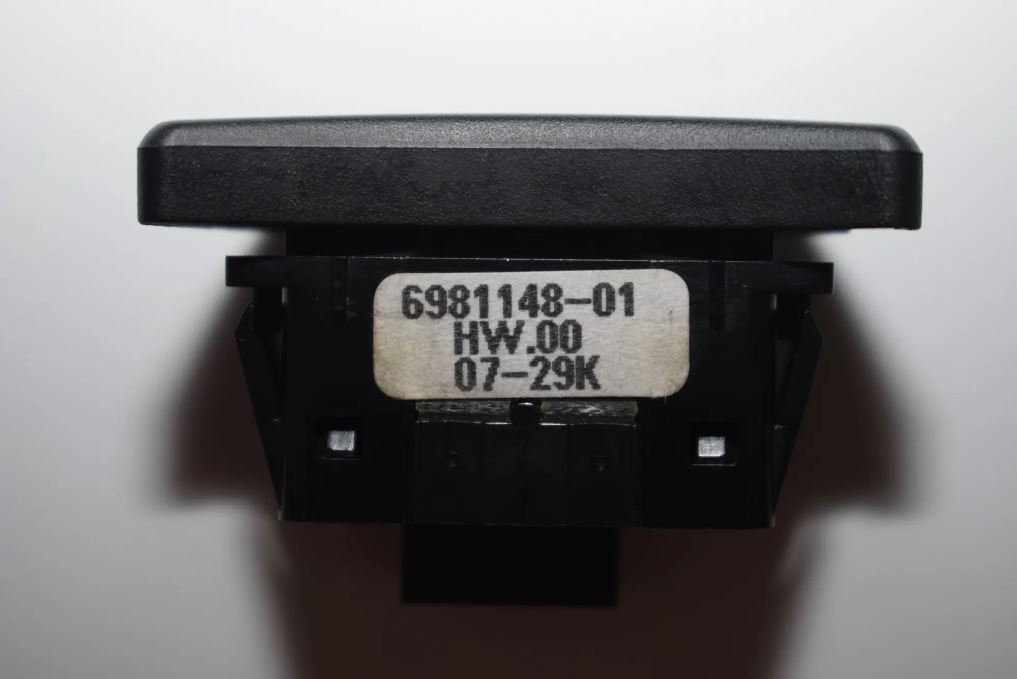 Switches – OEM 6981148 · BMW 5 Touring (E61) 520 d 2007 – 7
