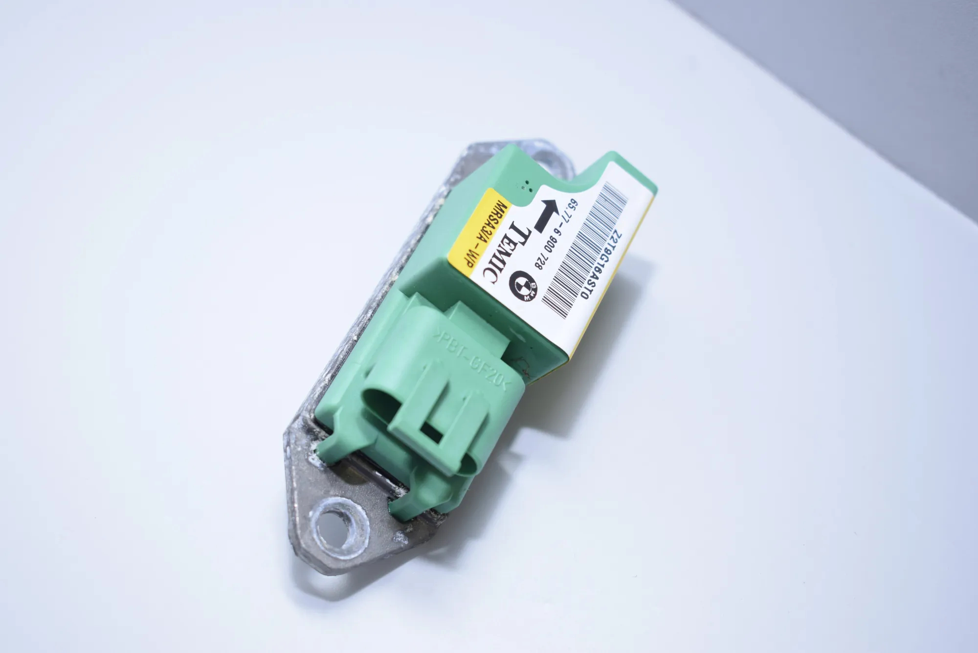 Front Left Impact Sensor – OEM 6900728 · BMW 5 Touring (E39) 530 d 1999