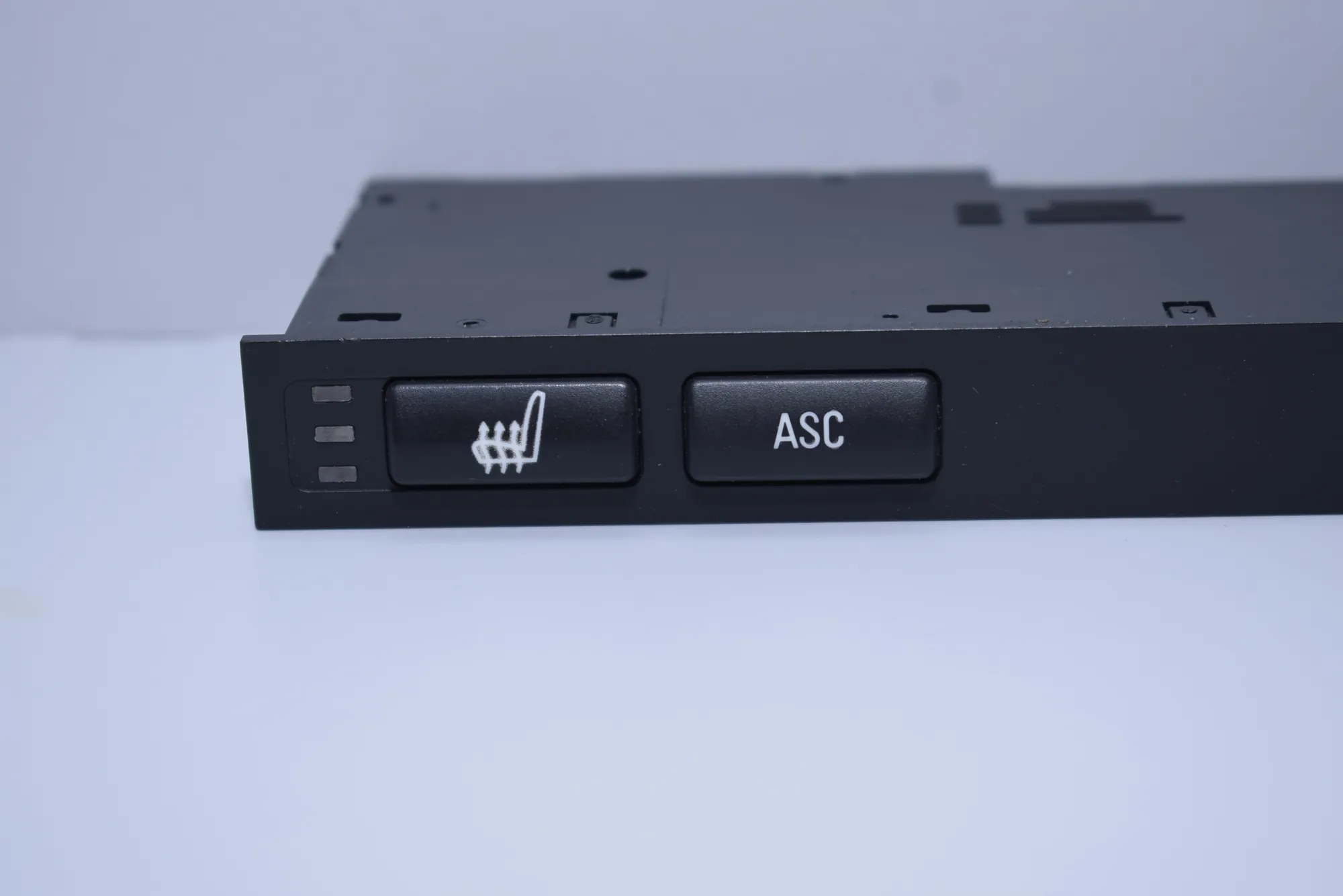 Button Switch Panel – OEM 8373712 · BMW 5 Touring (E39) 530 d 1999 – 3