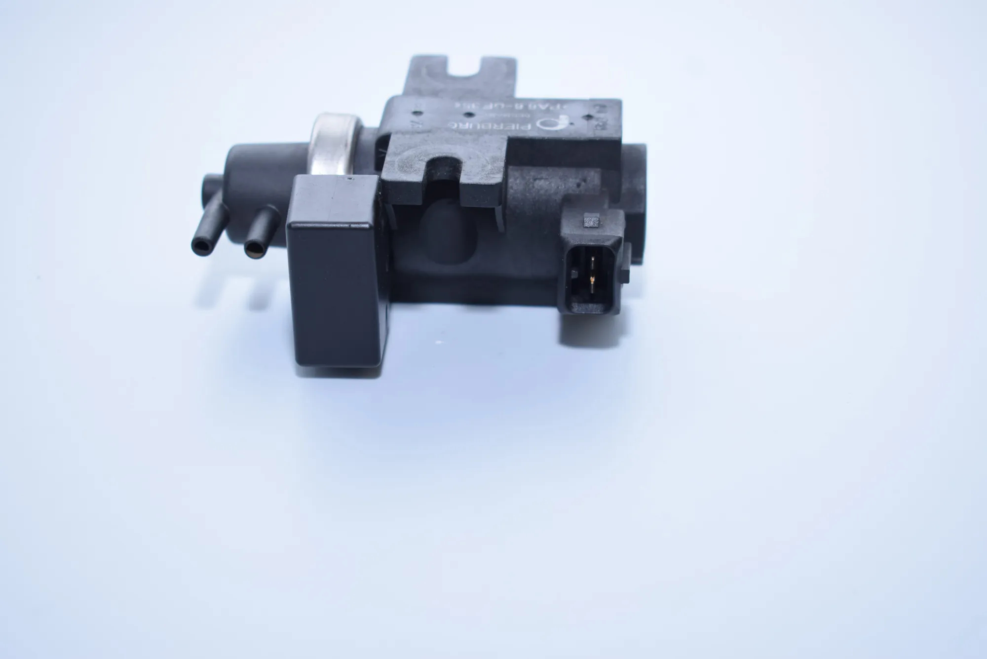 Solenoid Valve – OEM 2247906 · BMW 5 Touring (E39) 530 d 1999 – 5
