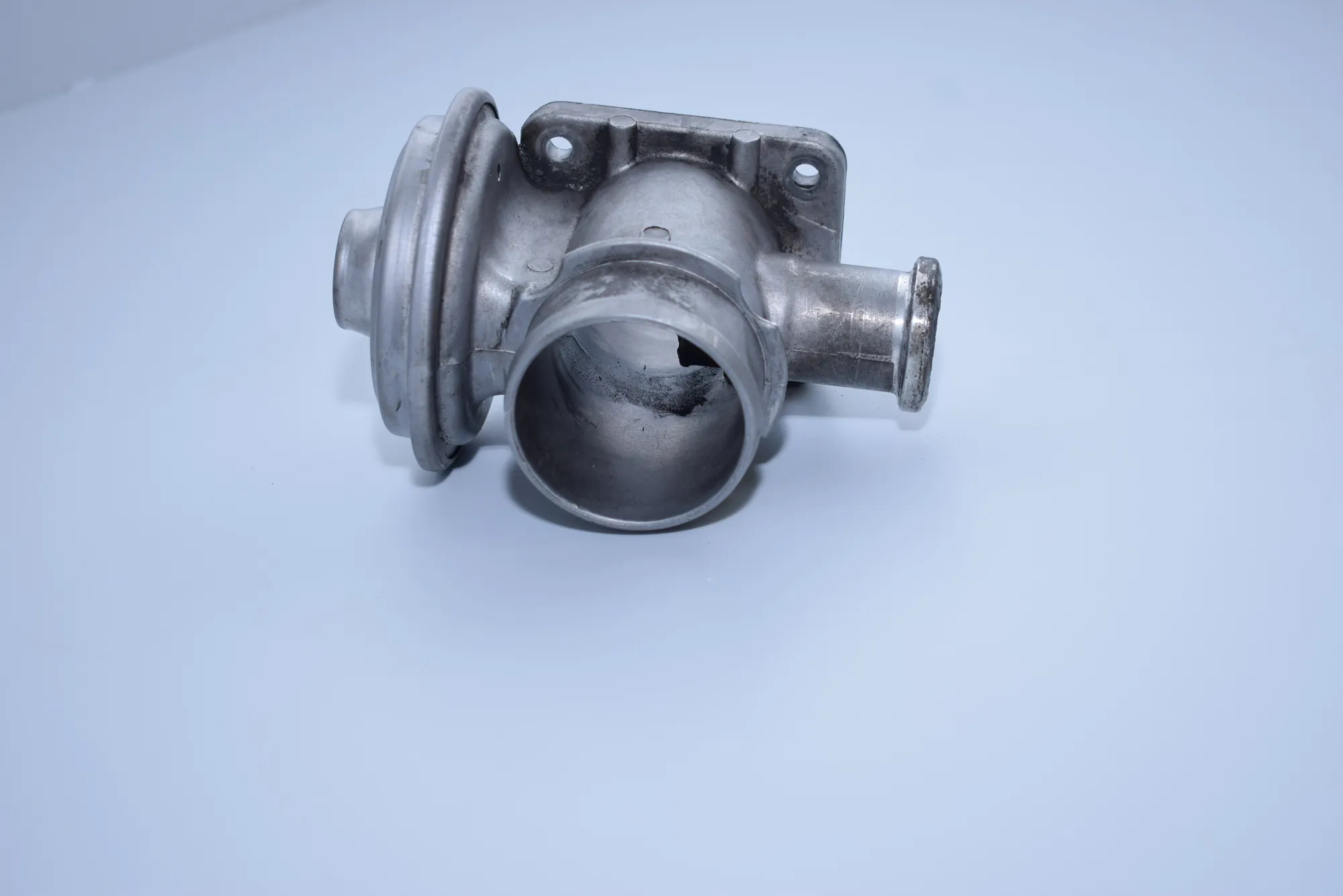 EGR Valve – OEM 2248717 · BMW 5 Touring (E39) 530 d 1999 – 4
