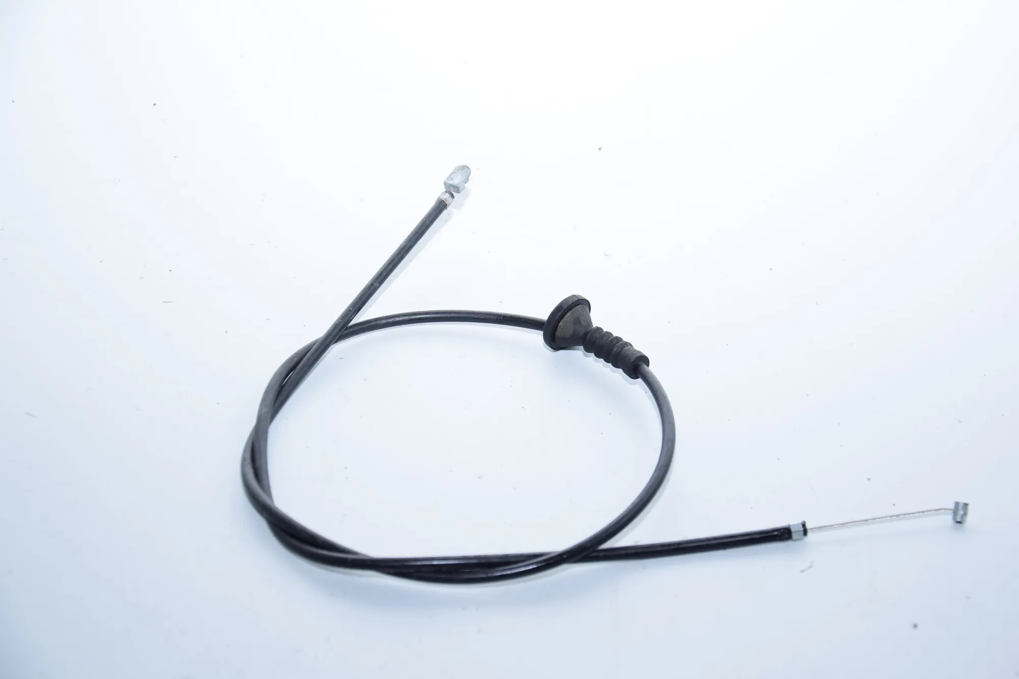 Bonnet Lock Cable – OEM 7008760 · BMW 5 (E60) BMW 5 (E60) 2005 – 2