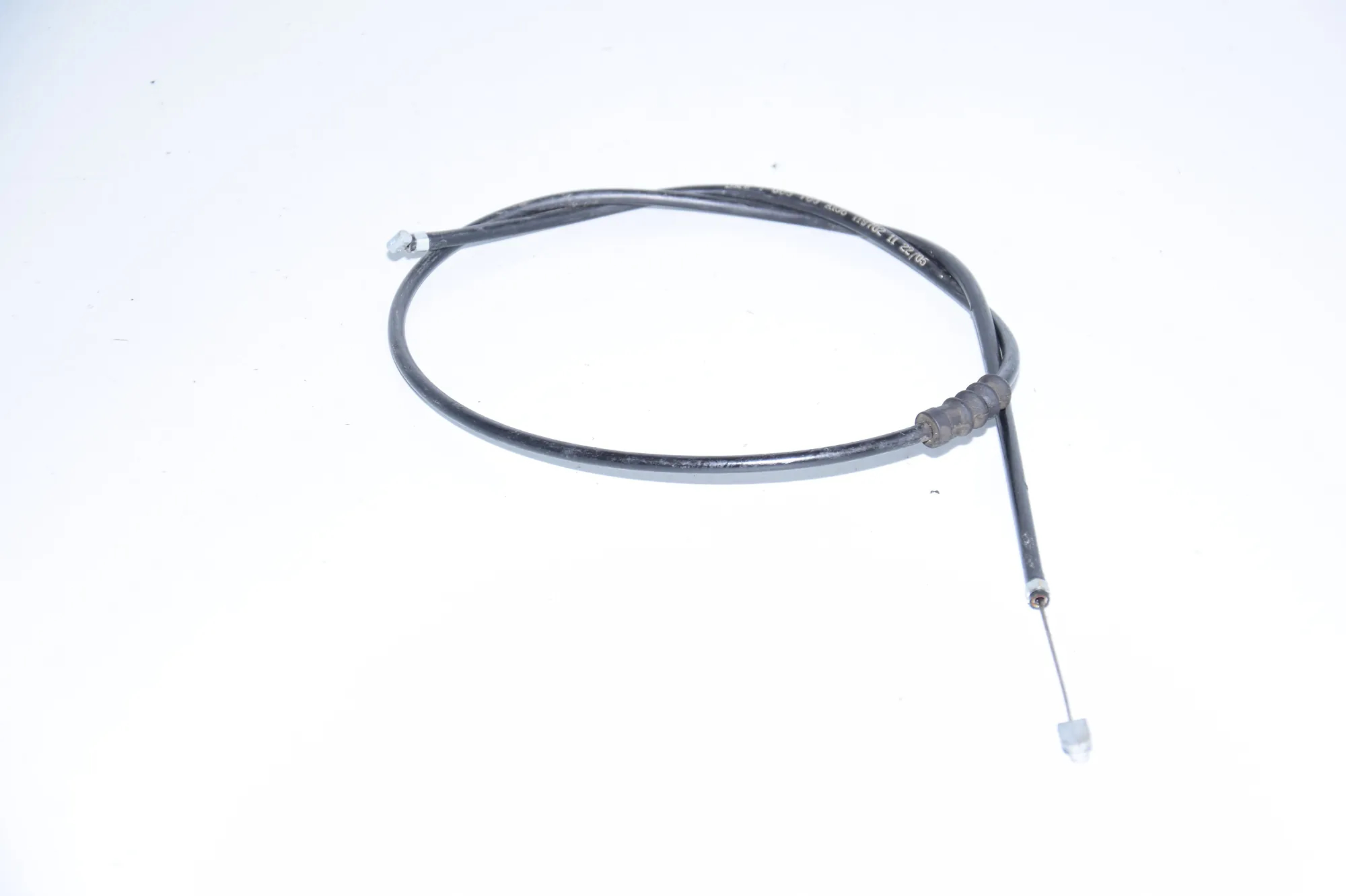 Bonnet Lock Cable – OEM 7008760 · BMW 5 (E60) BMW 5 (E60) 2005