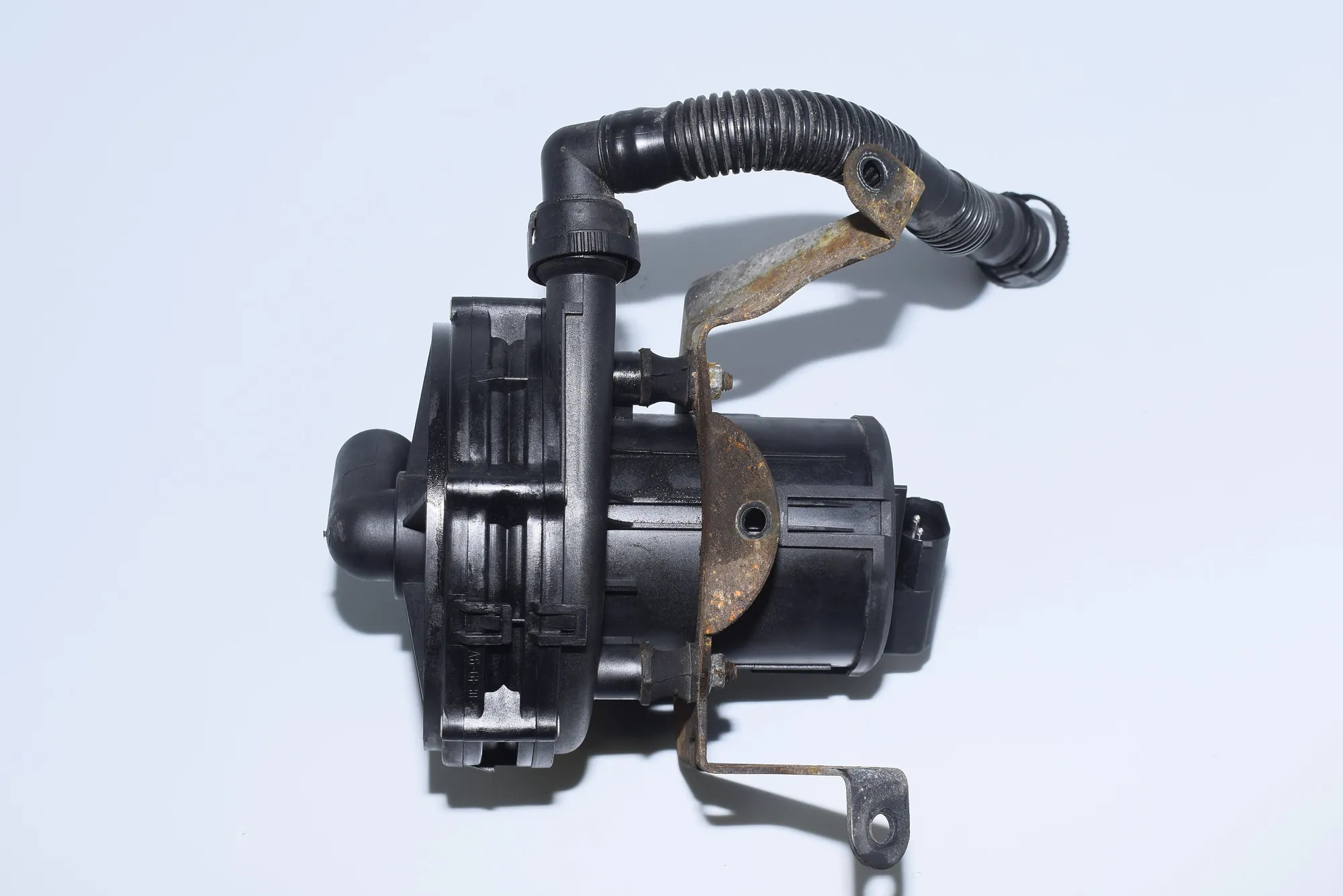 Other Control Units – OEM 1437910 · BMW X5 (E53) 4.6 is 2003 – 5