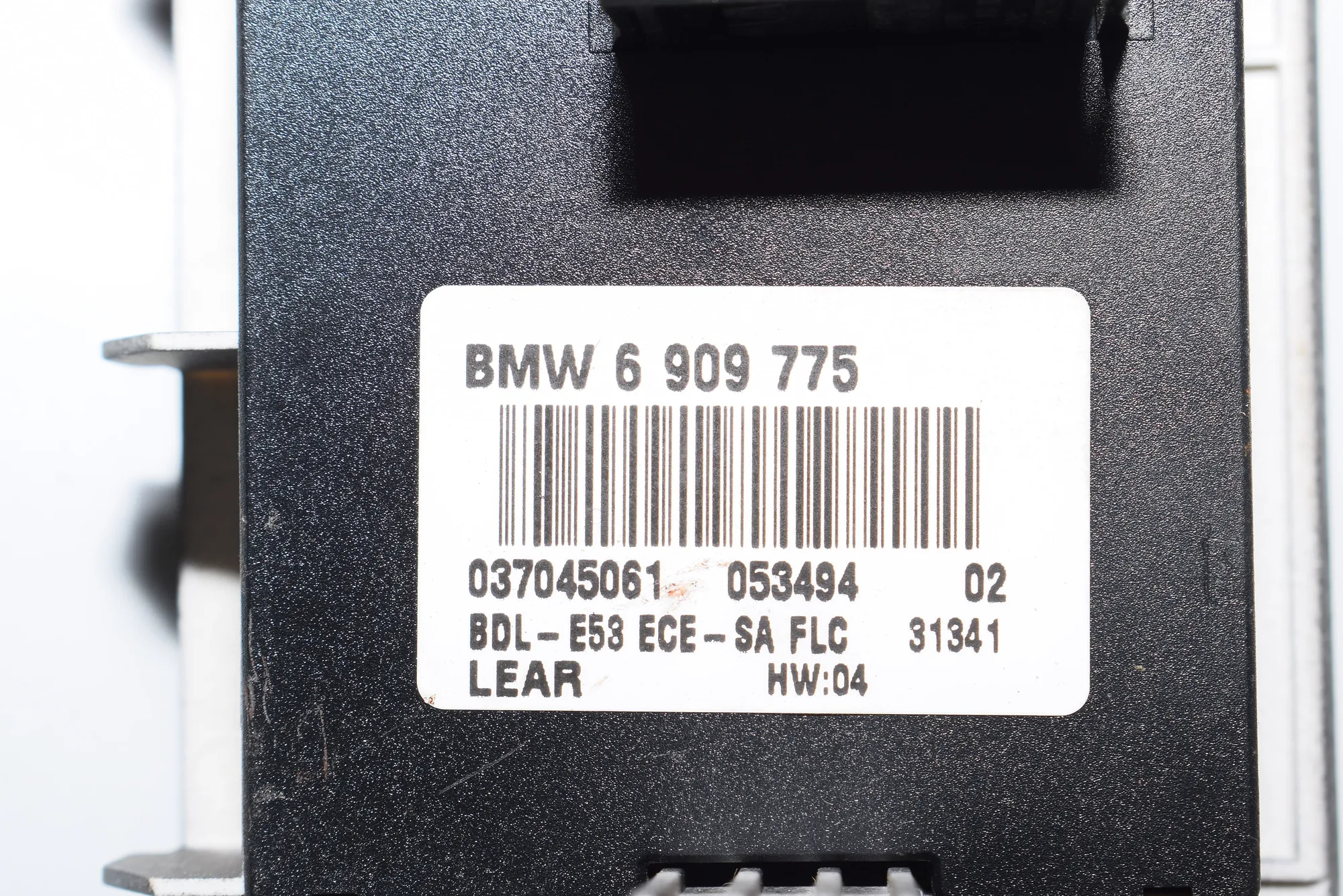 Headlight Switch Control Unit – OEM 6909775 · BMW X5 (E53) 4.6 is 2003 – 5
