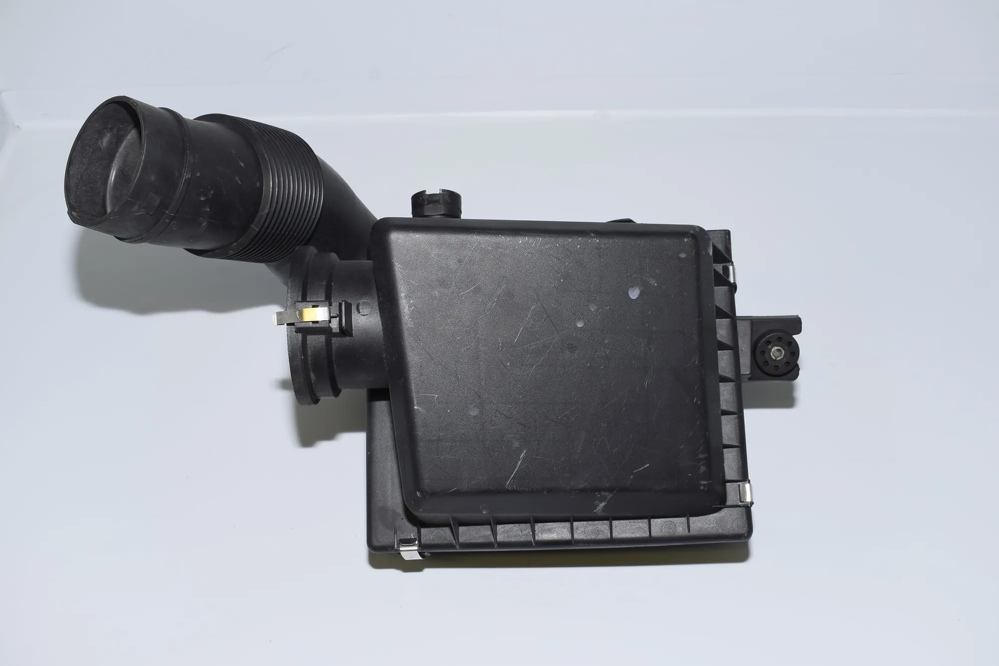 Air Filter Box – OEM 1438472 · BMW X5 (E53) 4.6 is 2003 – 2