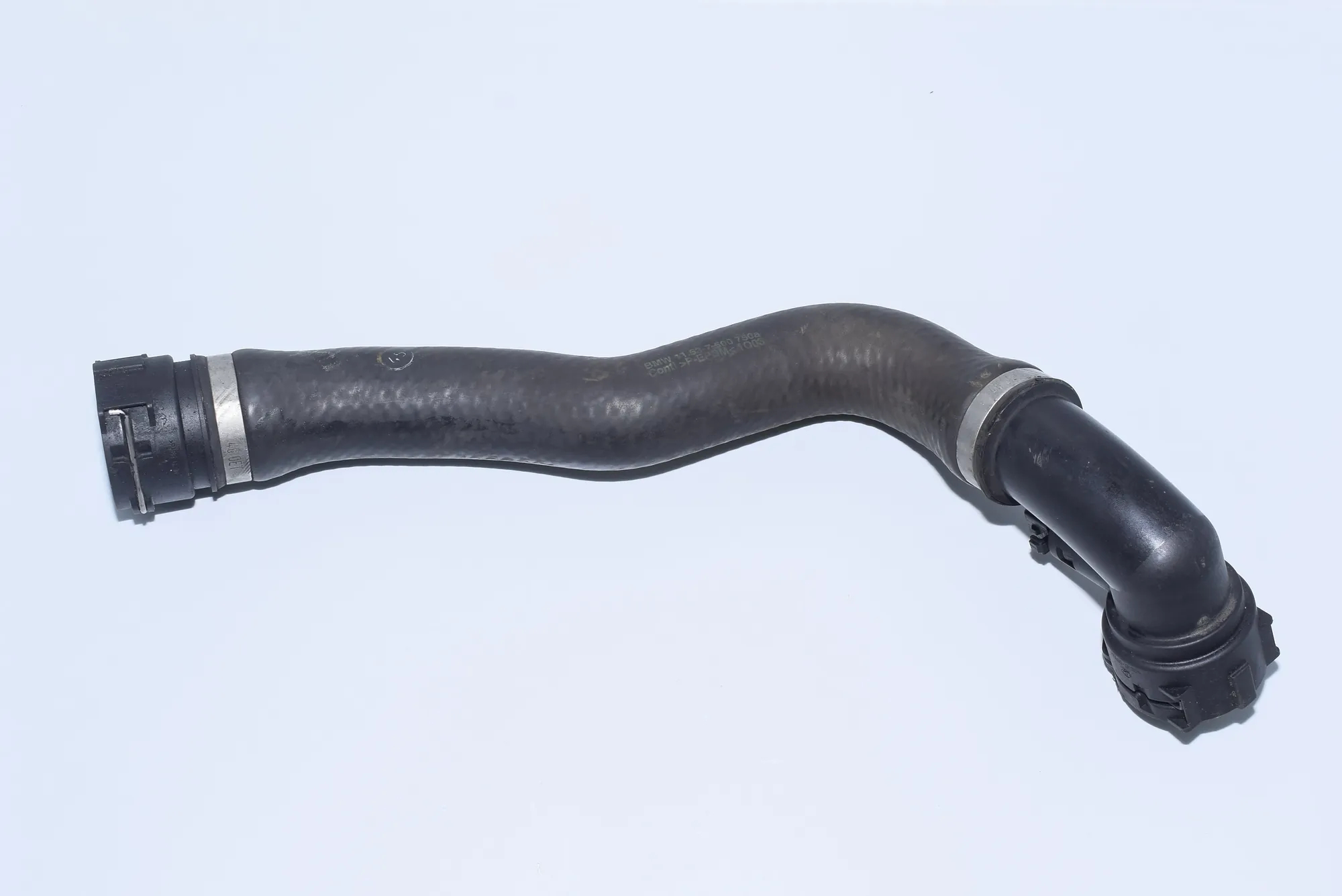 Right Side Cooling Radiator Hose – OEM 7500750 · BMW X5 (E53) 4.6 is 2003