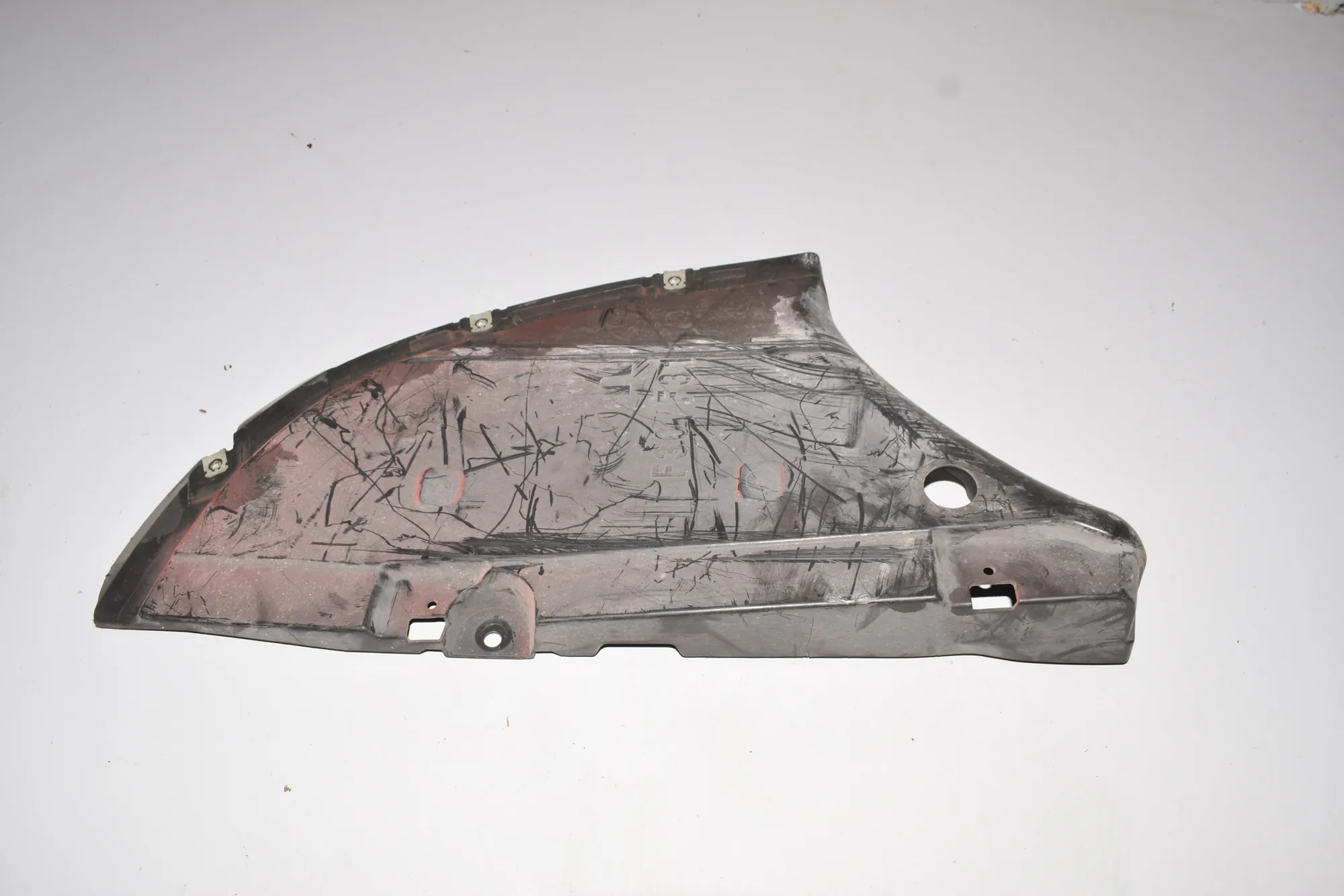 Rear Right Bumper Bracket – OEM 7258048 · BMW 3 (F30, F80) BMW 3 (F30, F80) 2012 – 3
