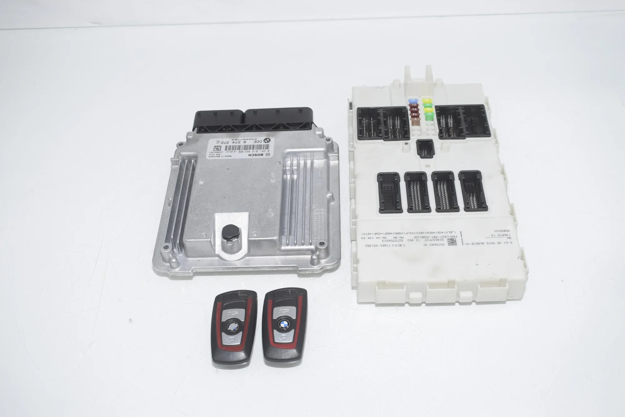 Engine Ignition ECU Set – OEM 8574372 · BMW 3 Touring (F31) 330 d 2013
